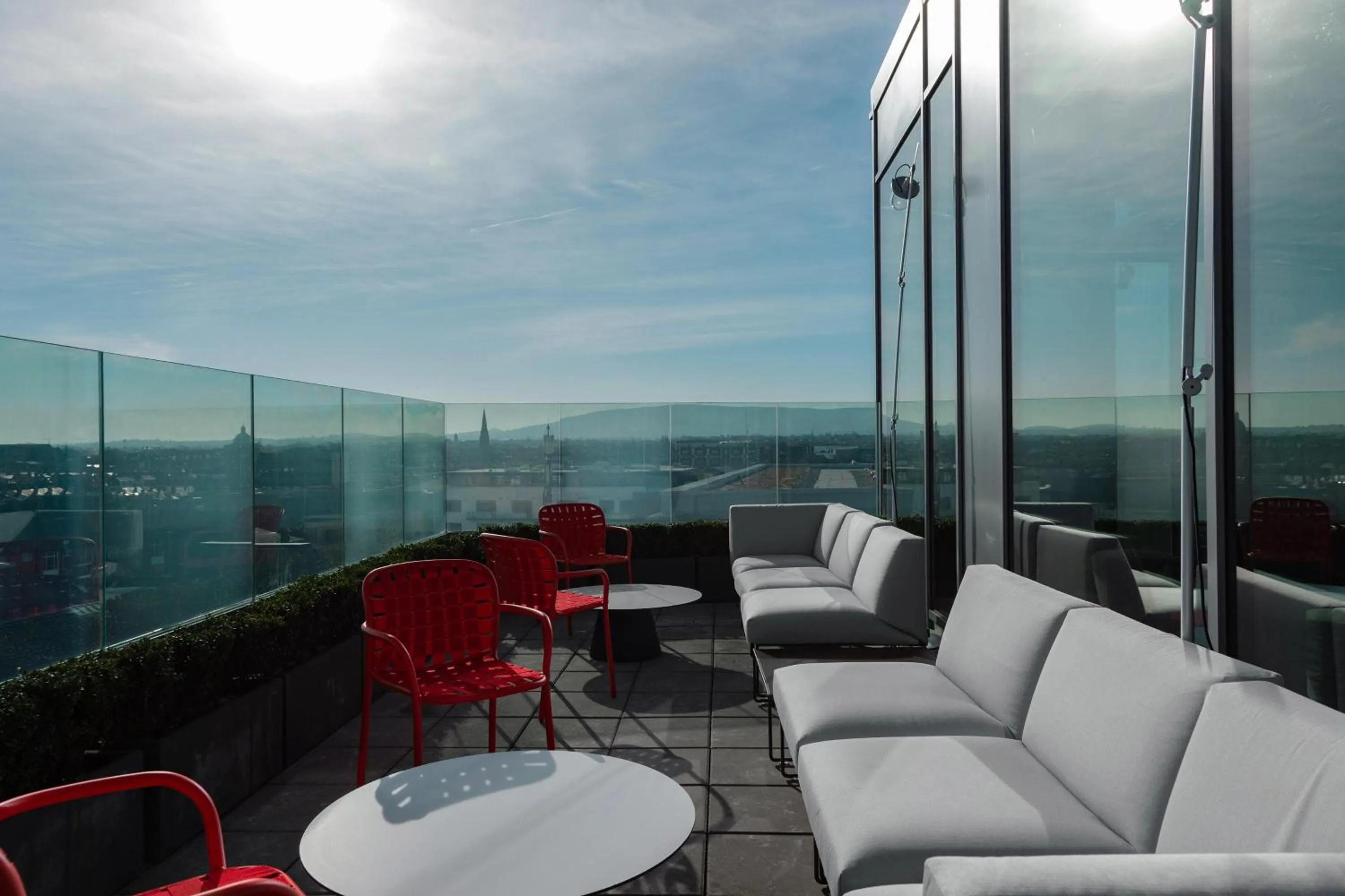 Lounge or bar in Aloft Dublin City