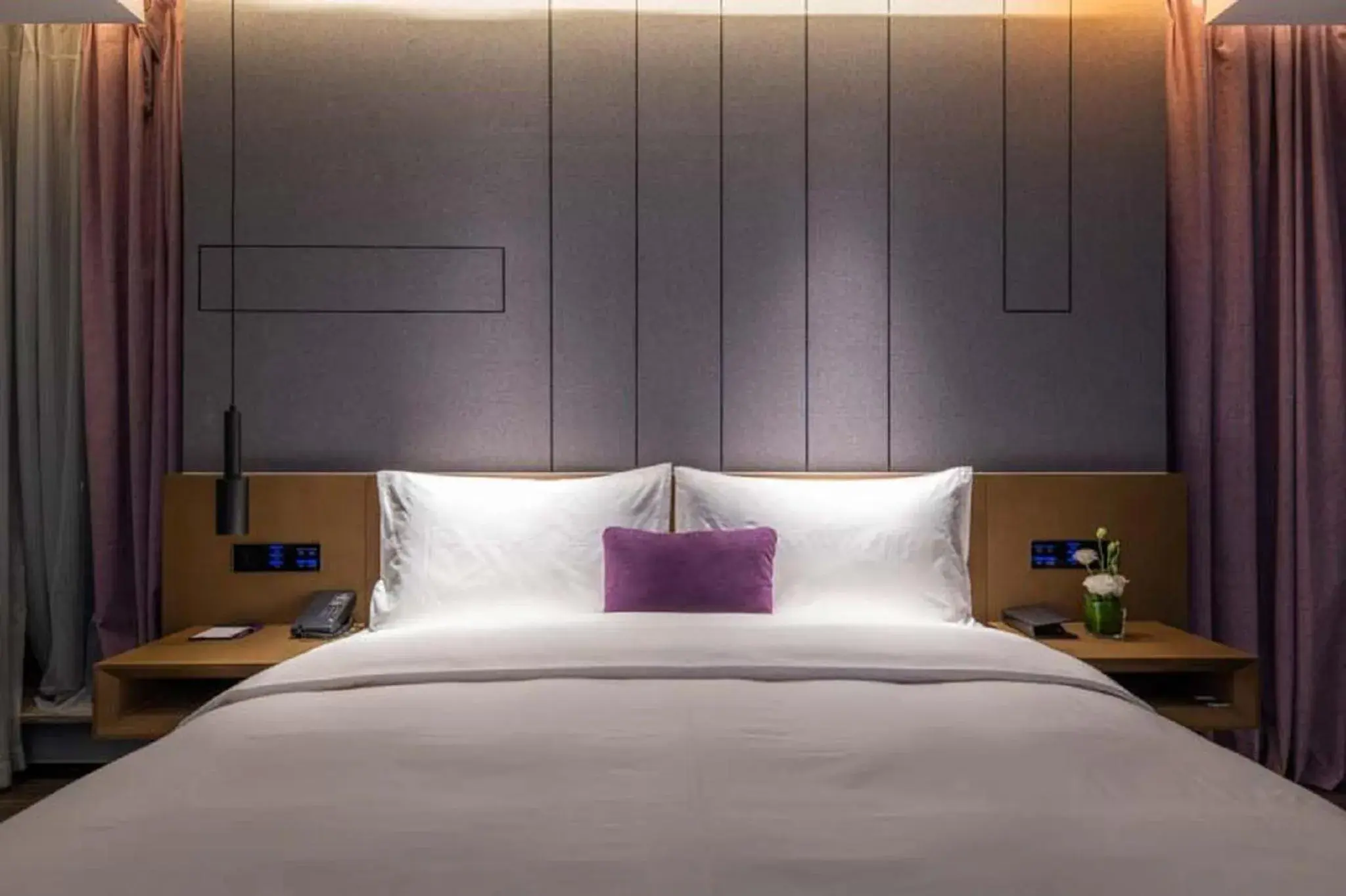 Standard King Room in Mercure Kunshan Hi Tech Zone Standard King Room in Mercure Kunshan Hi Tech Zone