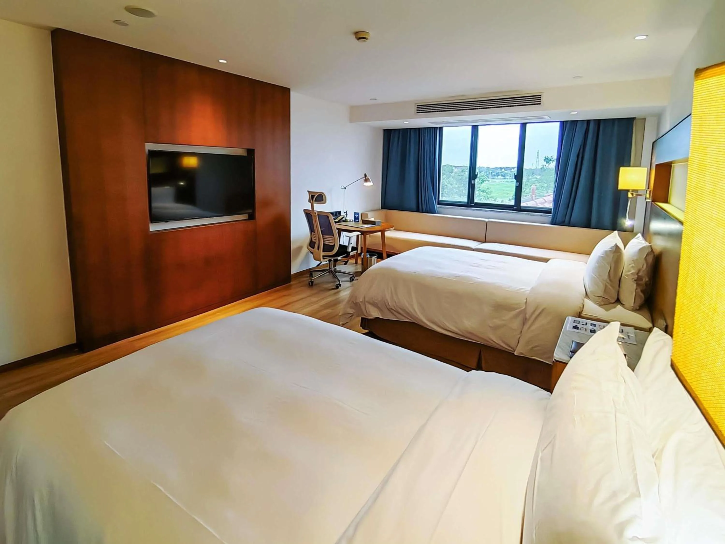 Bedroom, Bed in Novotel Suzhou Tai Lake Santeh