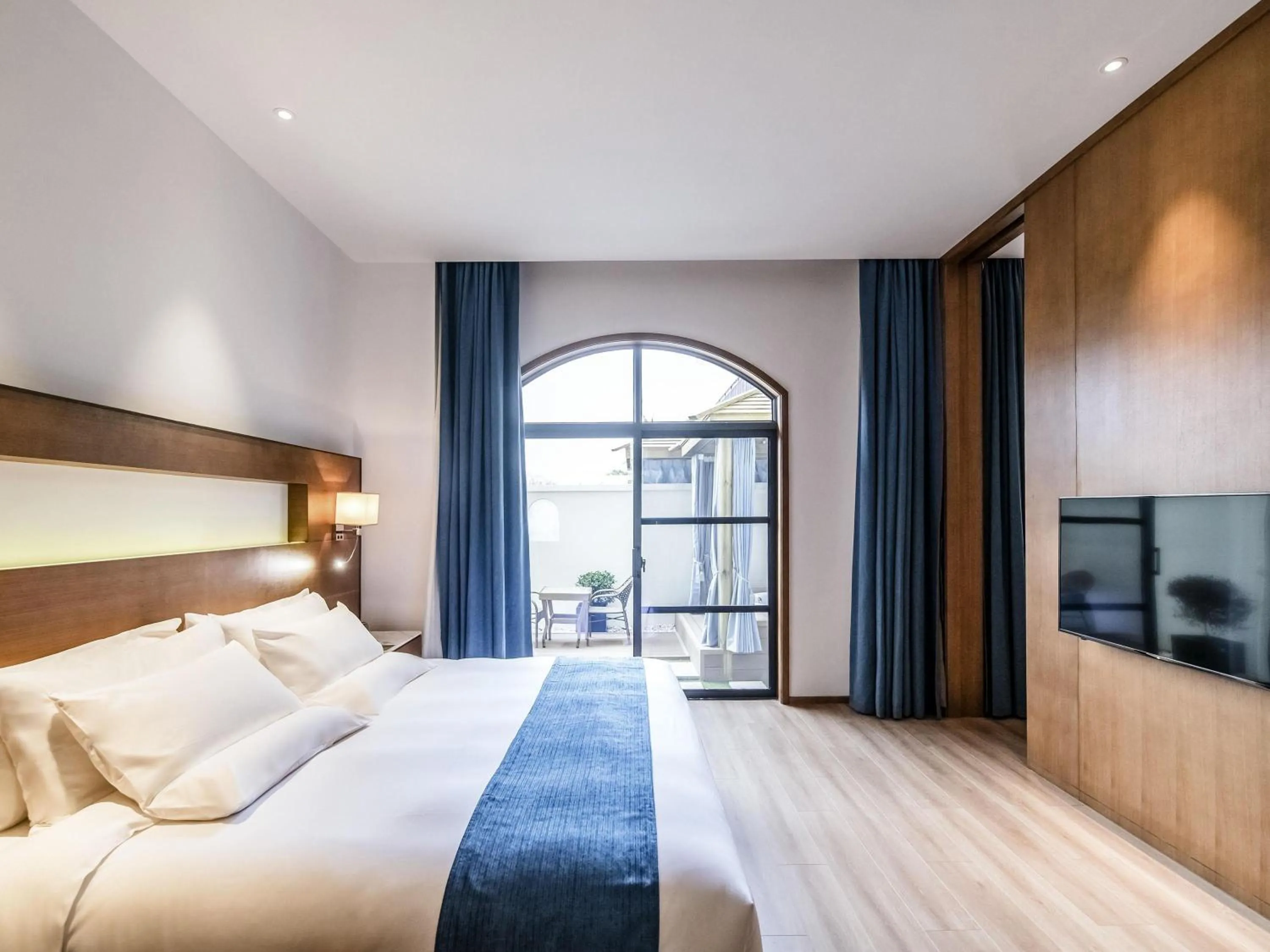 Bedroom, Bed in Novotel Suzhou Tai Lake Santeh