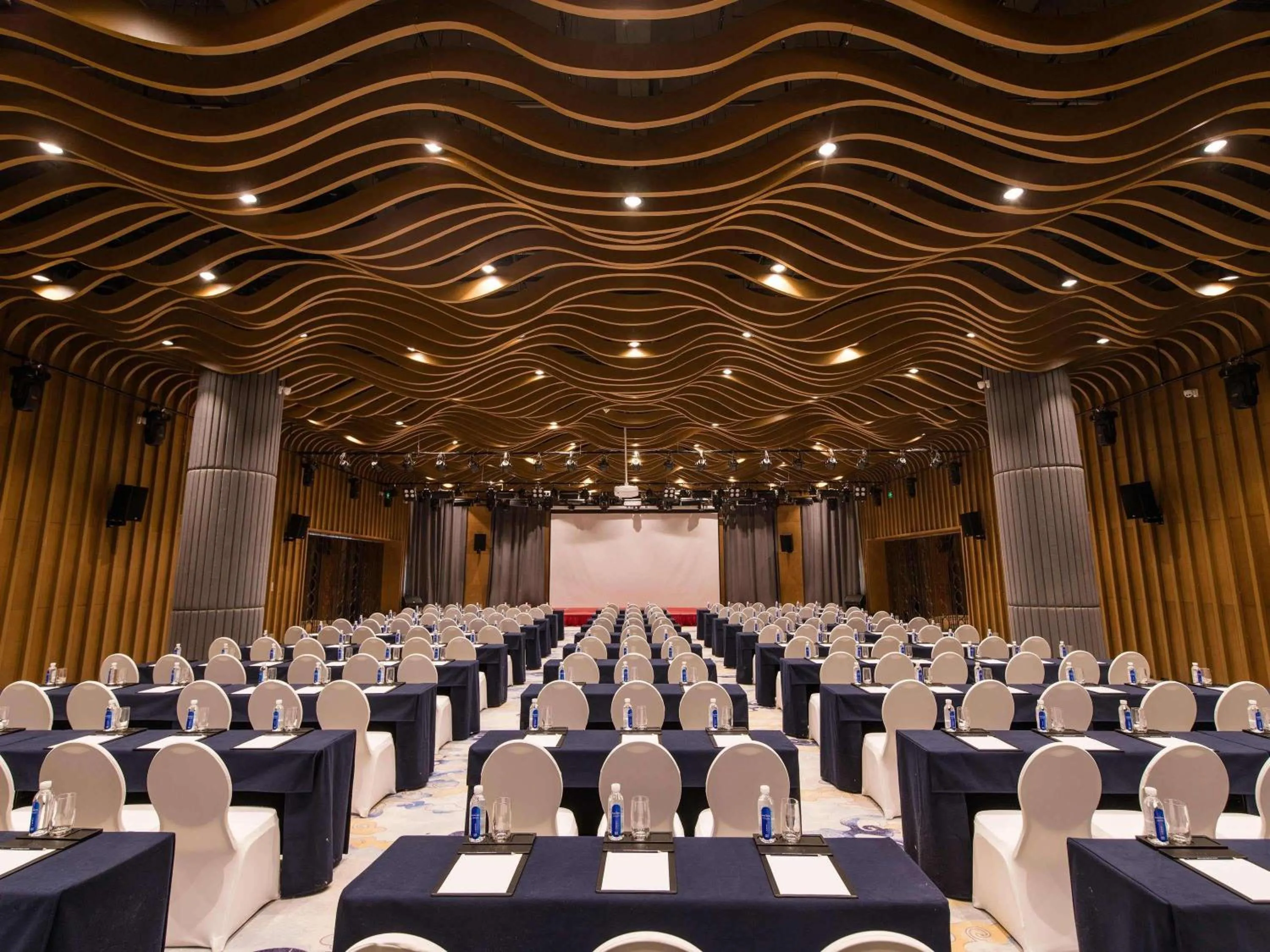 Meeting/conference room in Novotel Suzhou Tai Lake Santeh