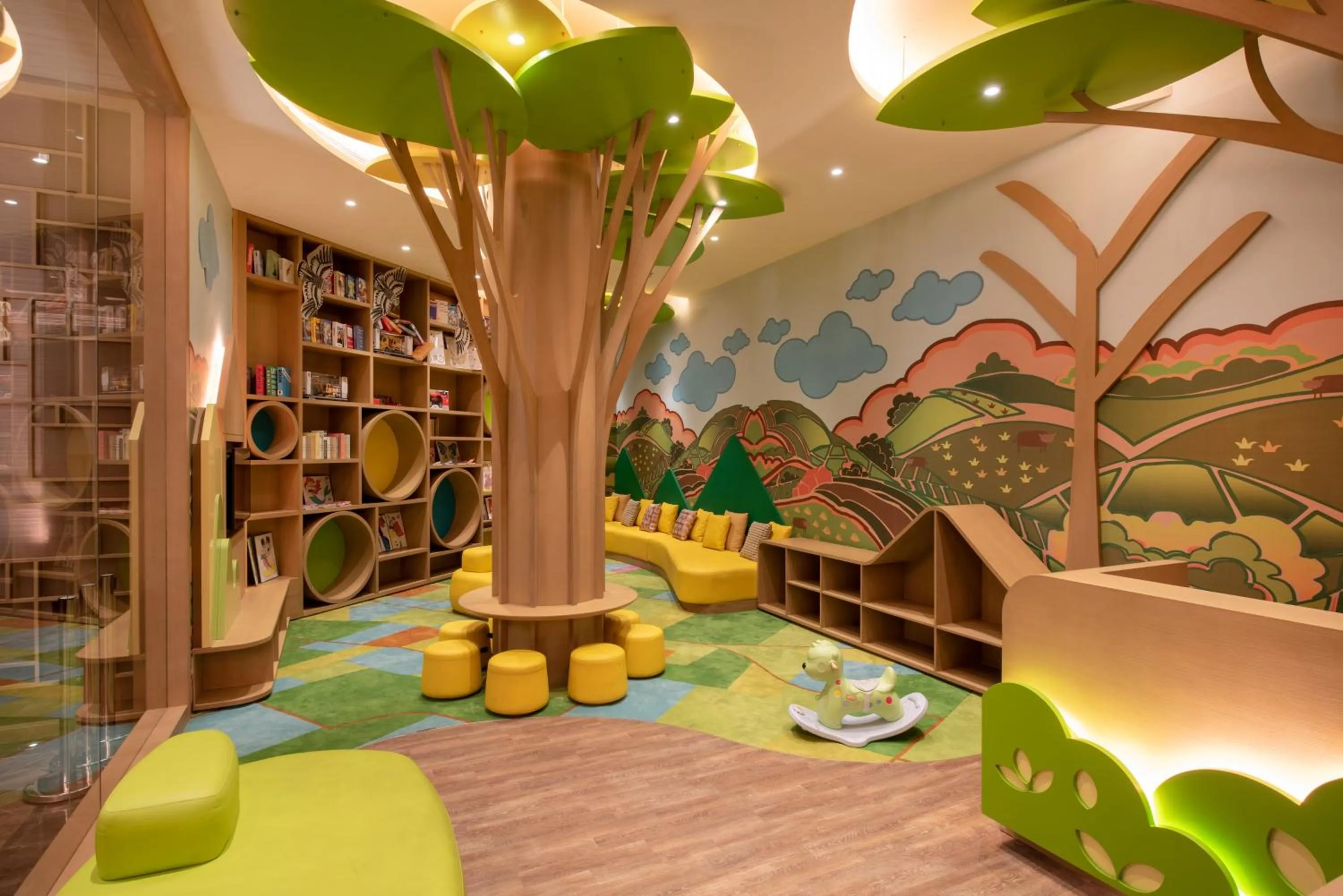 Area and facilities in Holiday Inn Resort Yichun Mingyue Mountain by IHG