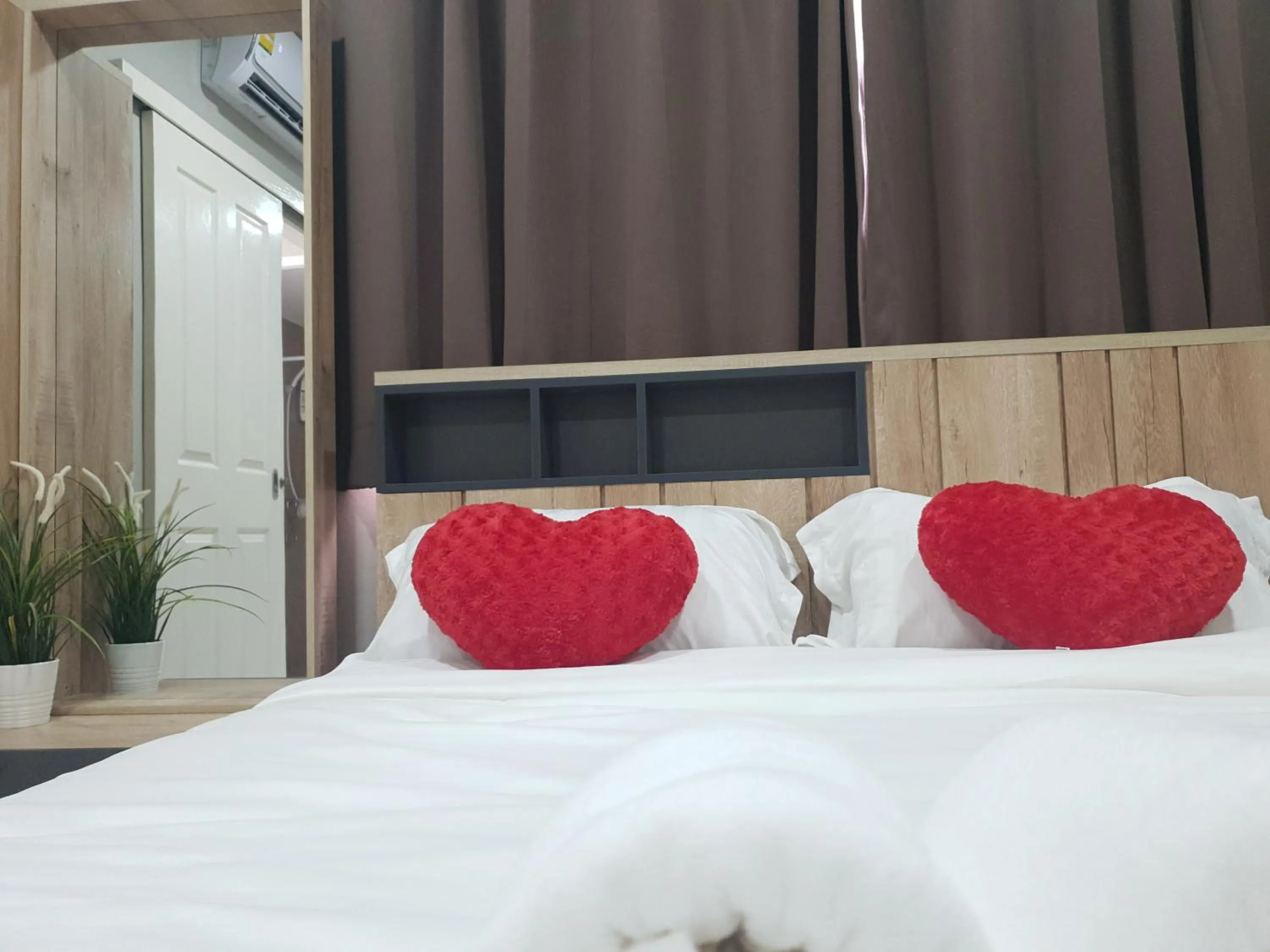 Bed in iResidence hotel
