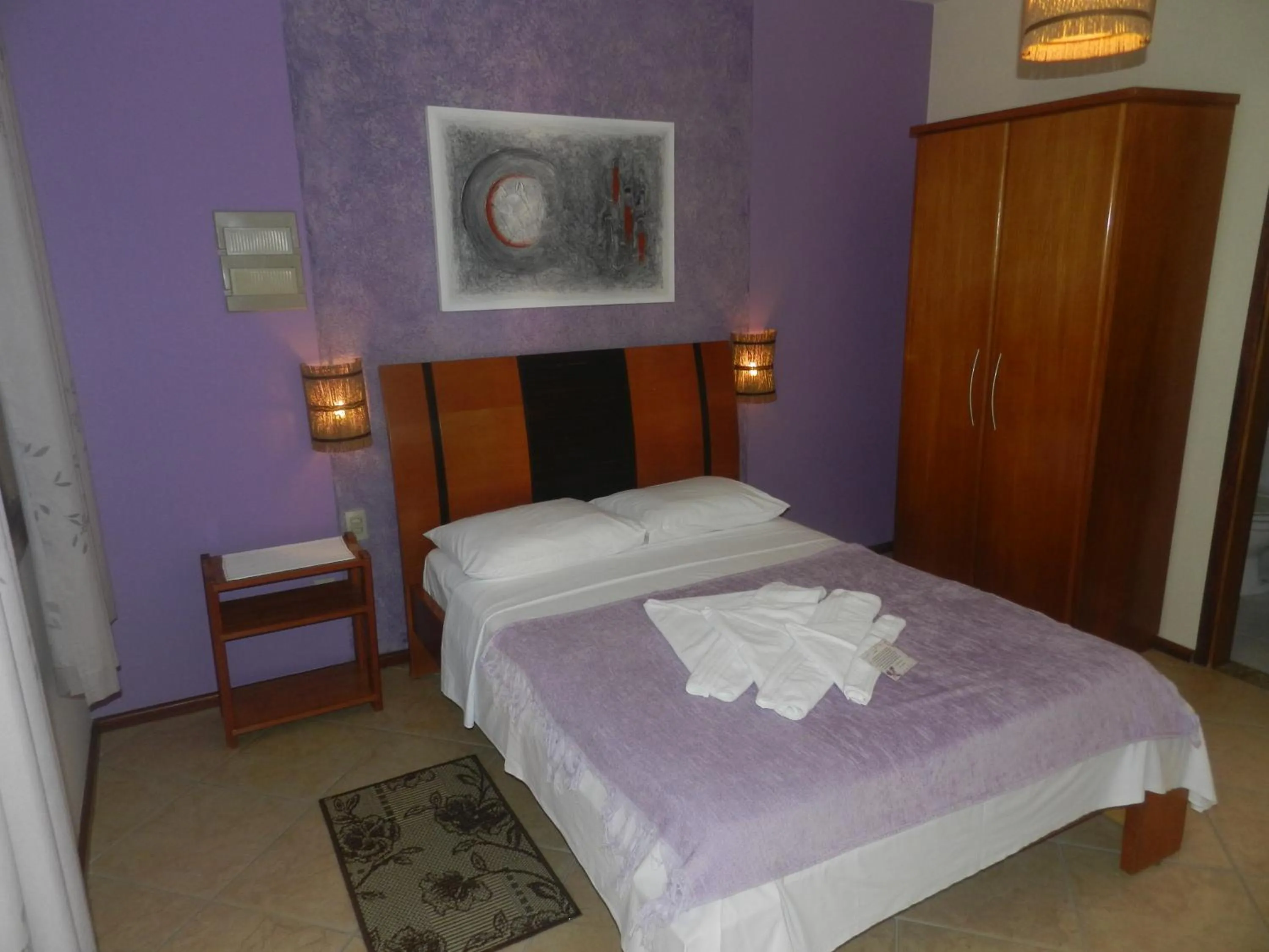 Photo of the whole room, Bed in Pousada Tempo Rei