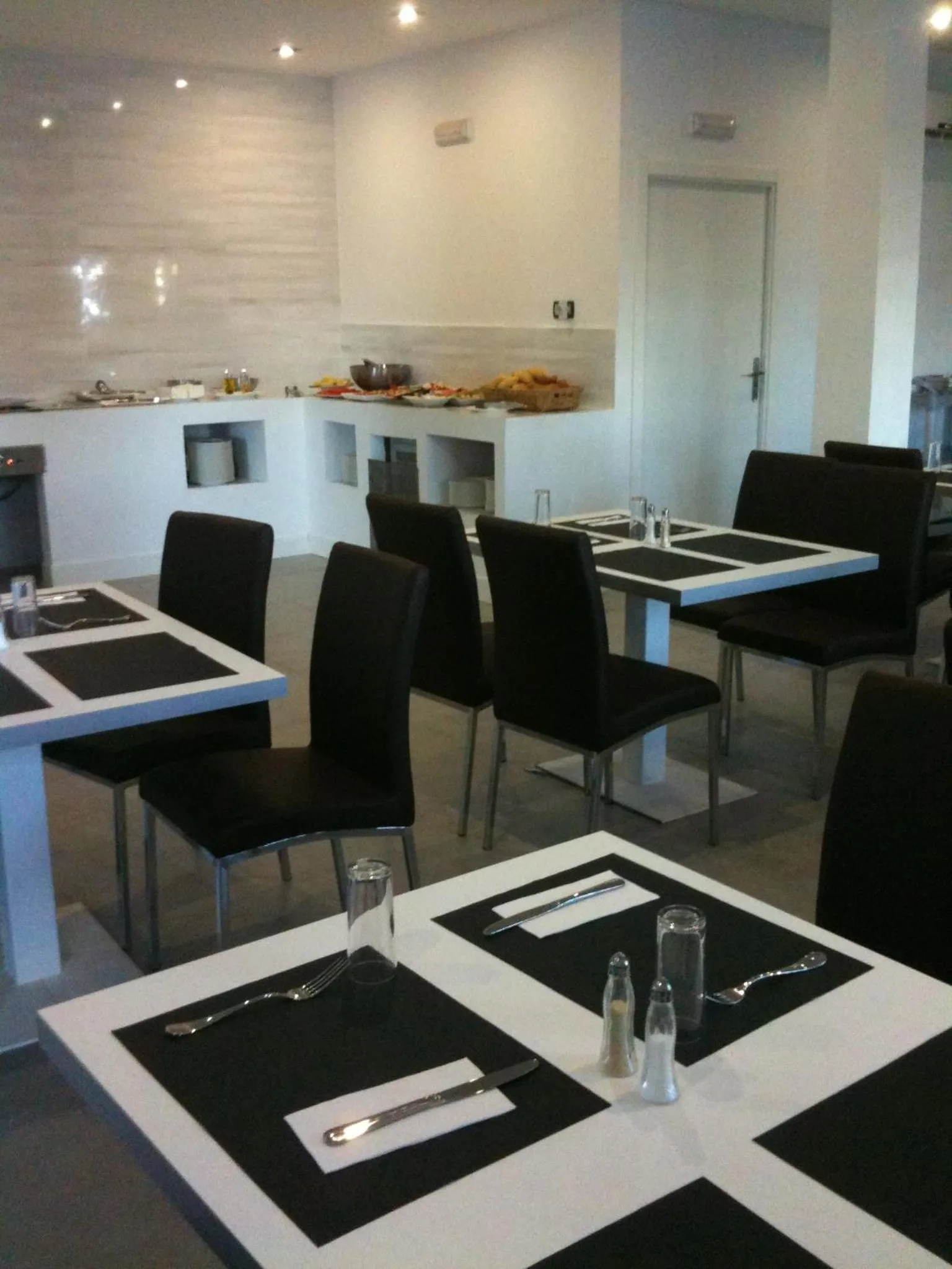 Restaurant/places to eat in Hotel Natursun