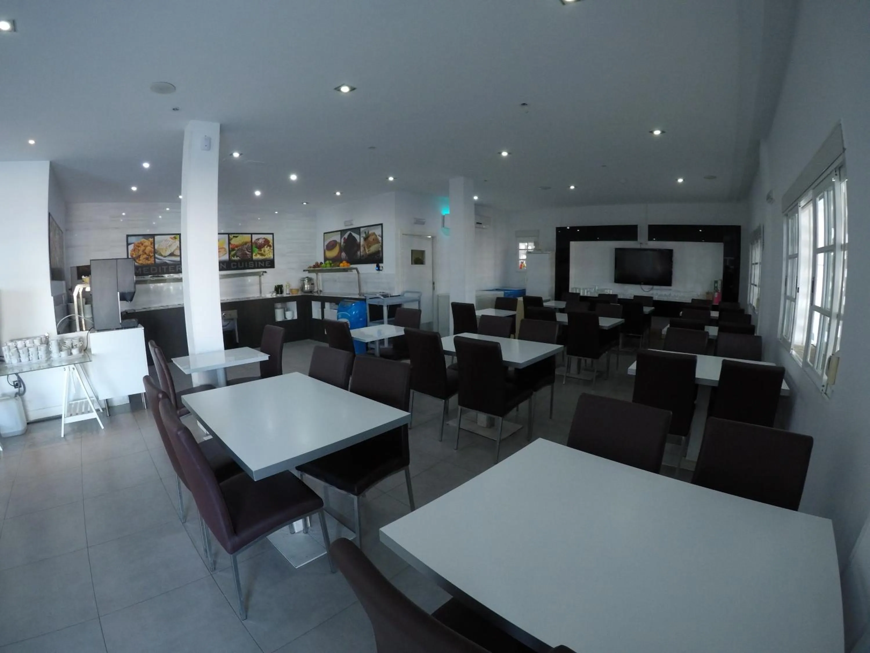 Restaurant/places to eat in Hotel Natursun