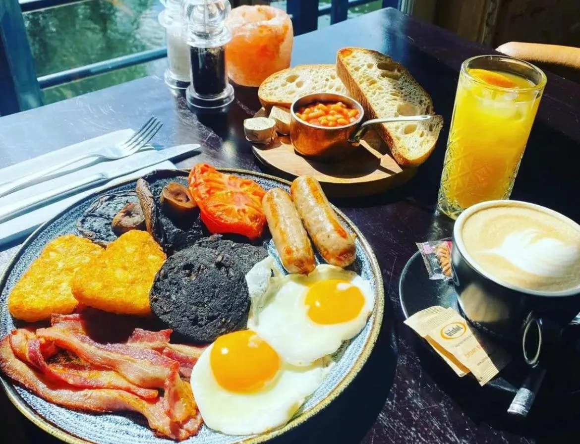 Breakfast in Tomahawk Steakhouse Potto