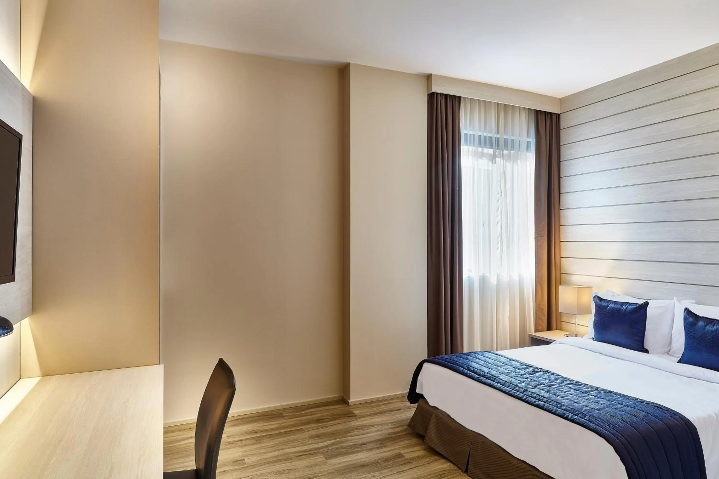 Bedroom, Bed in Hotel Contemporâneo - Royal Palm Hotels & Resorts