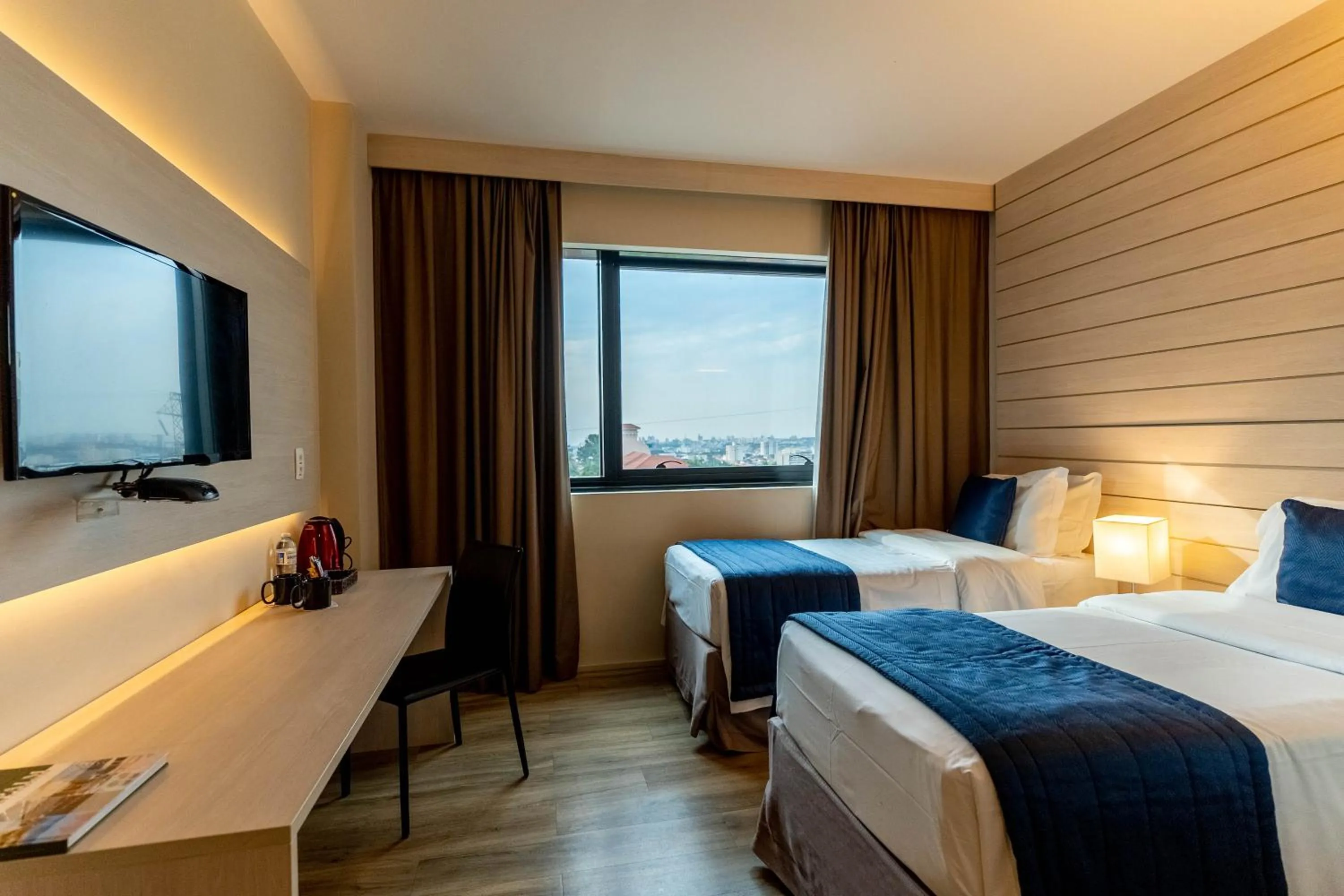 Bedroom, Bed in Hotel Contemporâneo - Royal Palm Hotels & Resorts