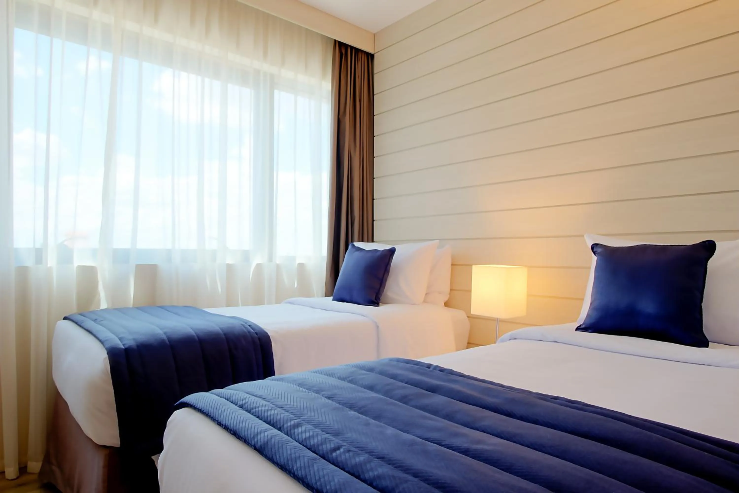 Bedroom, Bed in Hotel Contemporâneo - Royal Palm Hotels & Resorts