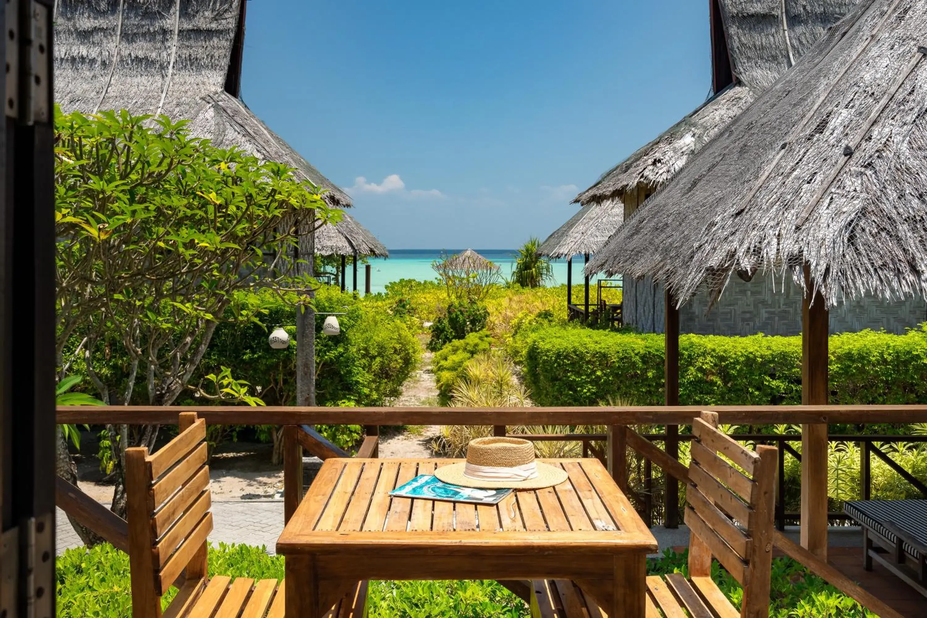 Deluxe Sea View Bungalow 1 King in SAii Phi Phi Island Village Deluxe Sea View Bungalow 1 King in SAii Phi Phi Island Village