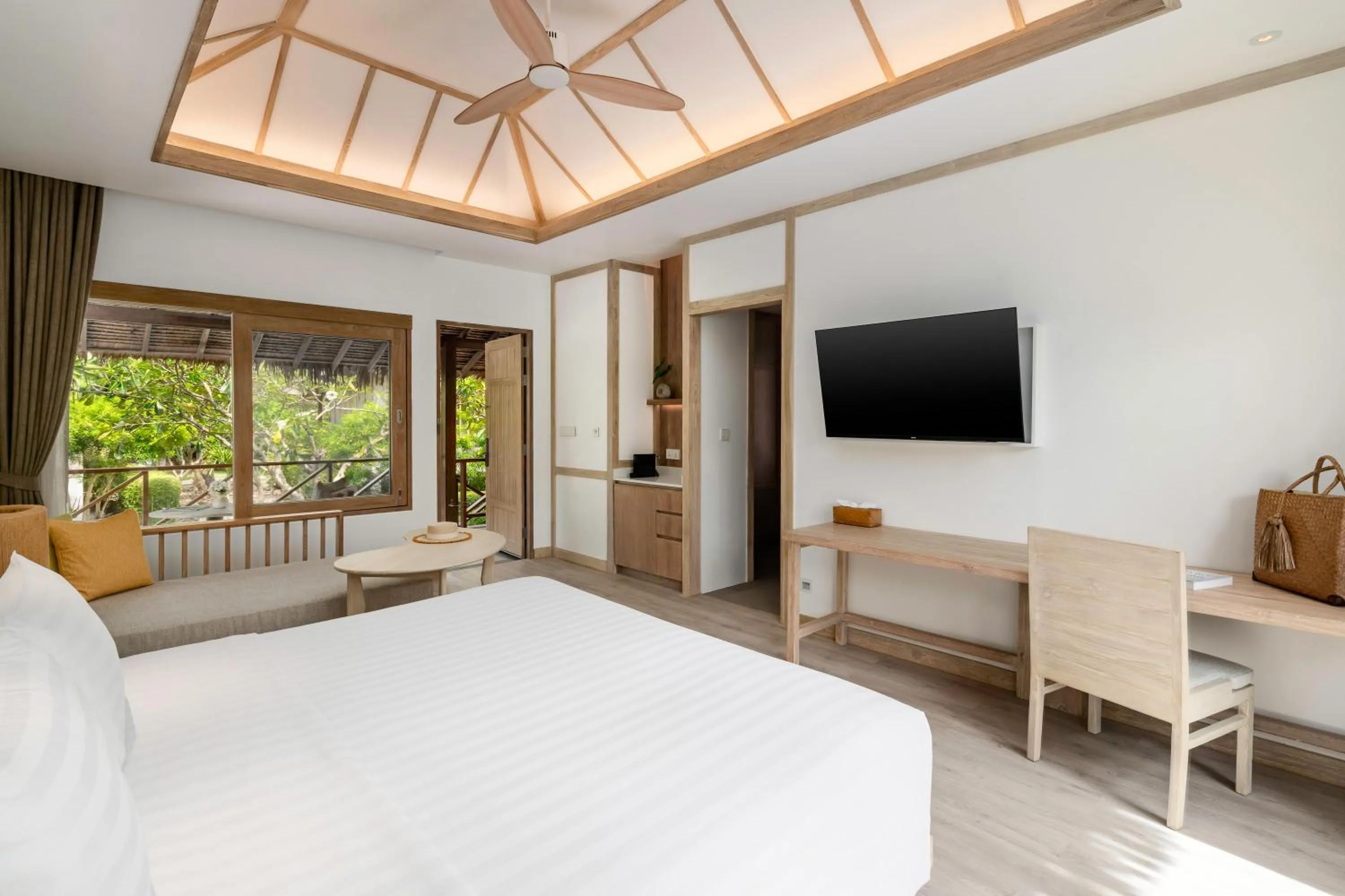 Bed in SAii Phi Phi Island Village