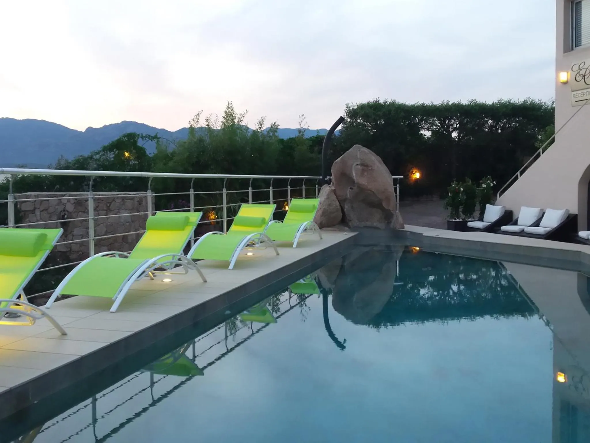 Swimming pool in Private Hôtel - Adults Only
