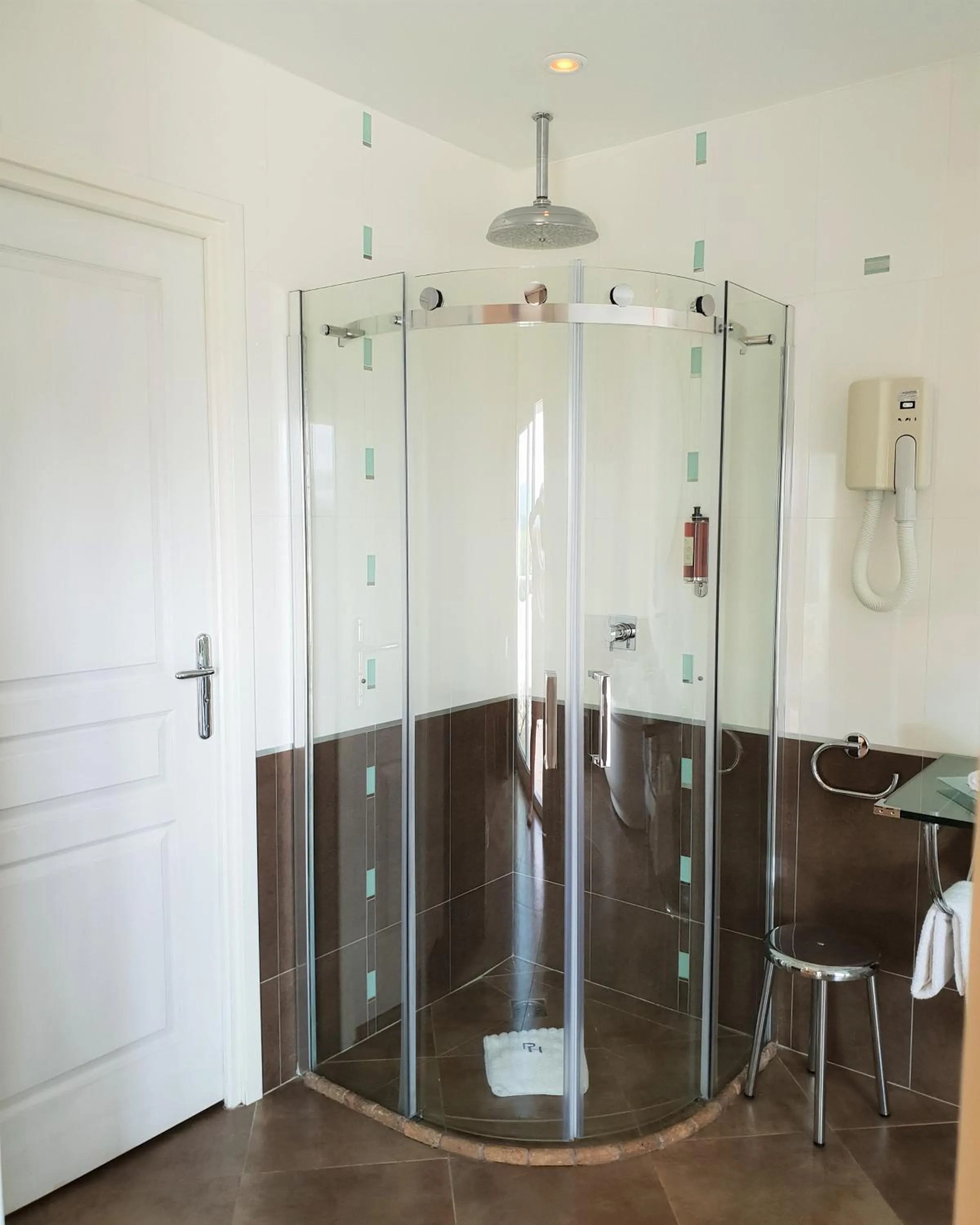 Bathroom in Private Hôtel - Adults Only