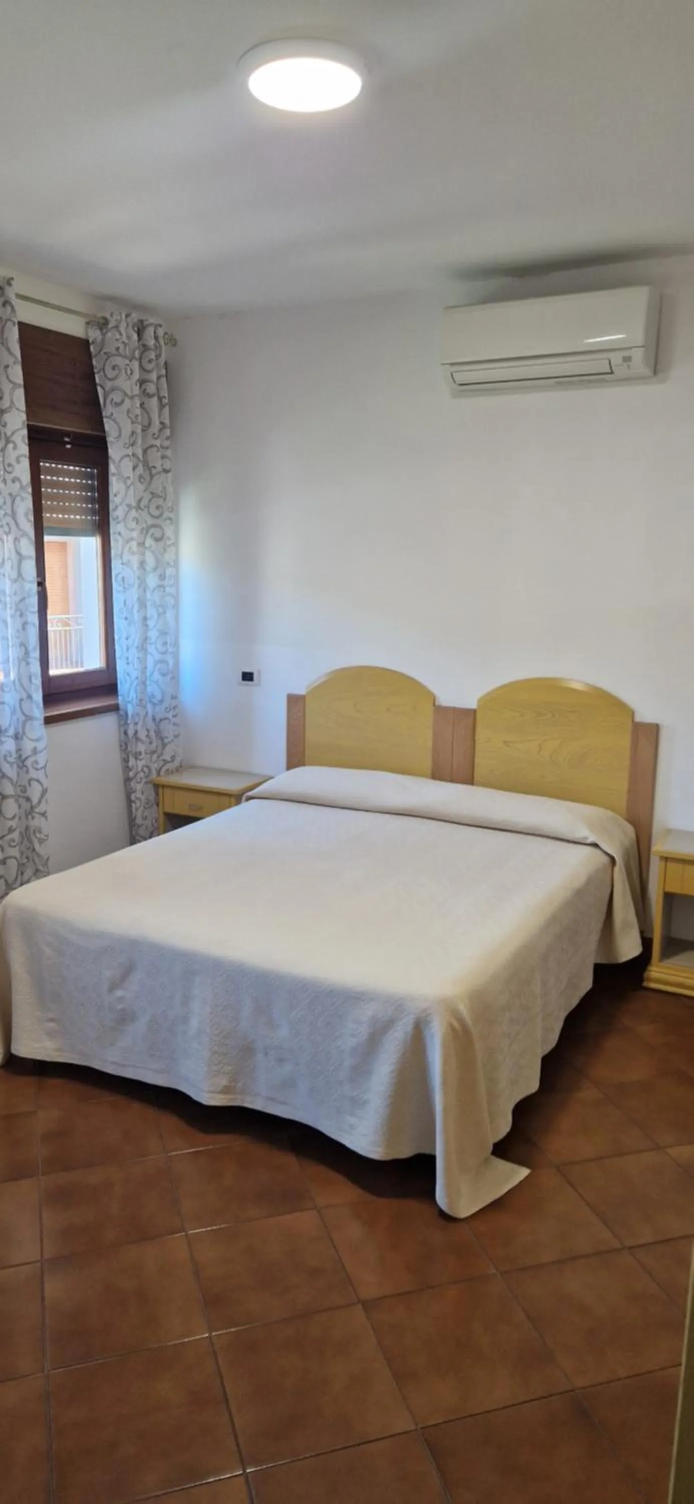 Photo of the whole room, Bed in A Casa Di Luca