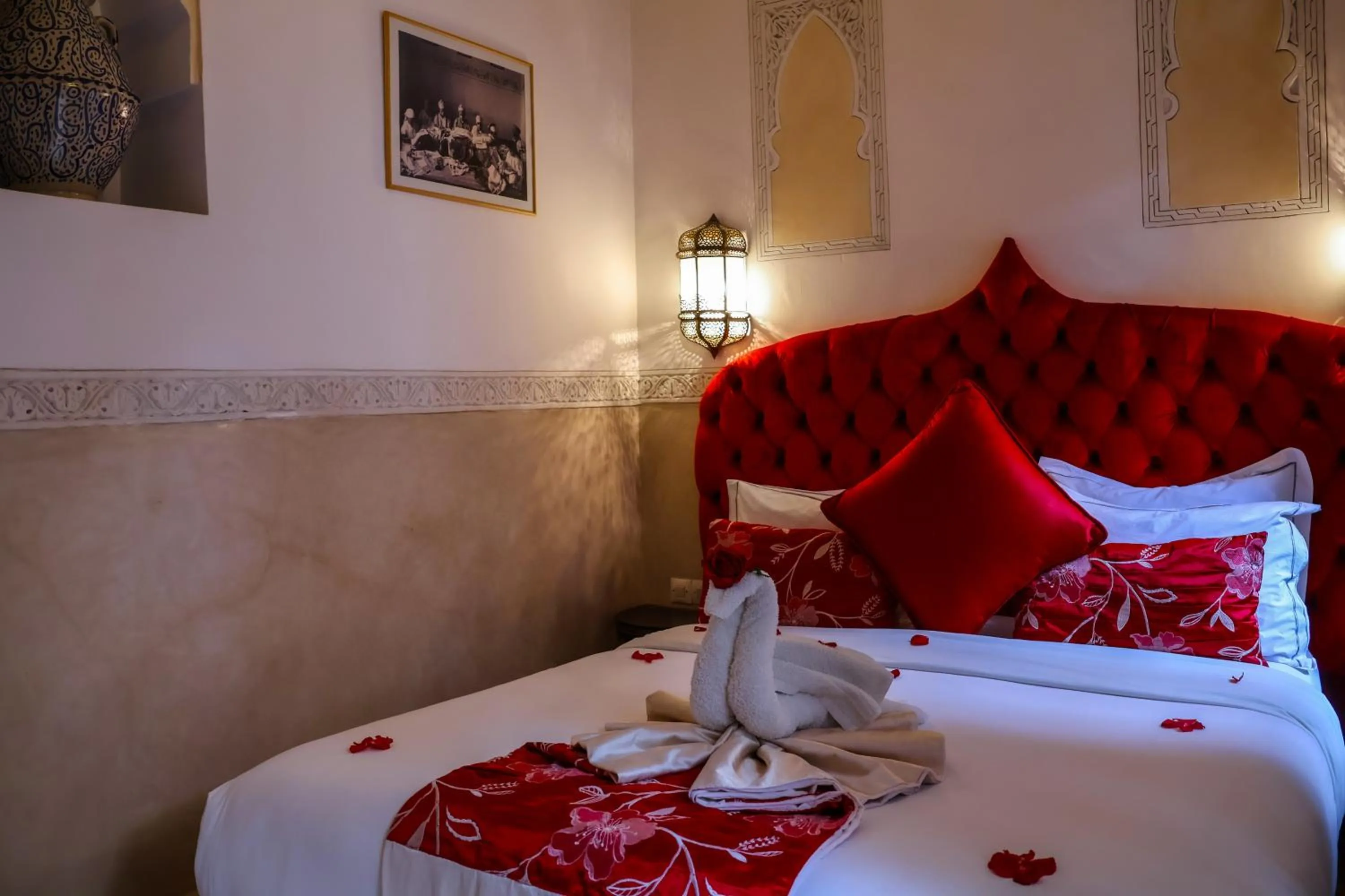 Bed in Riad Melhoun & Spa