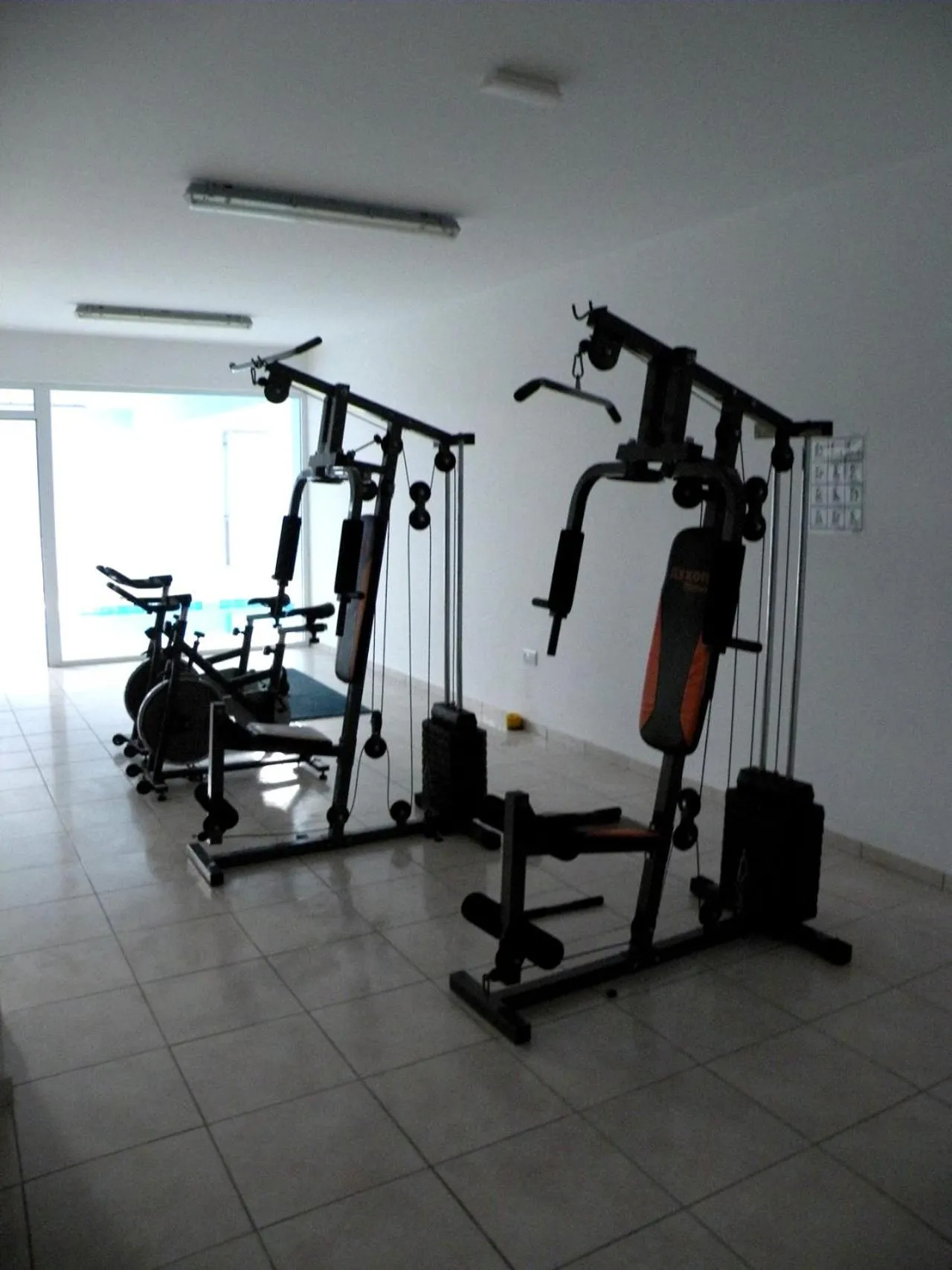 Fitness centre/facilities in Oceania Bay Village
