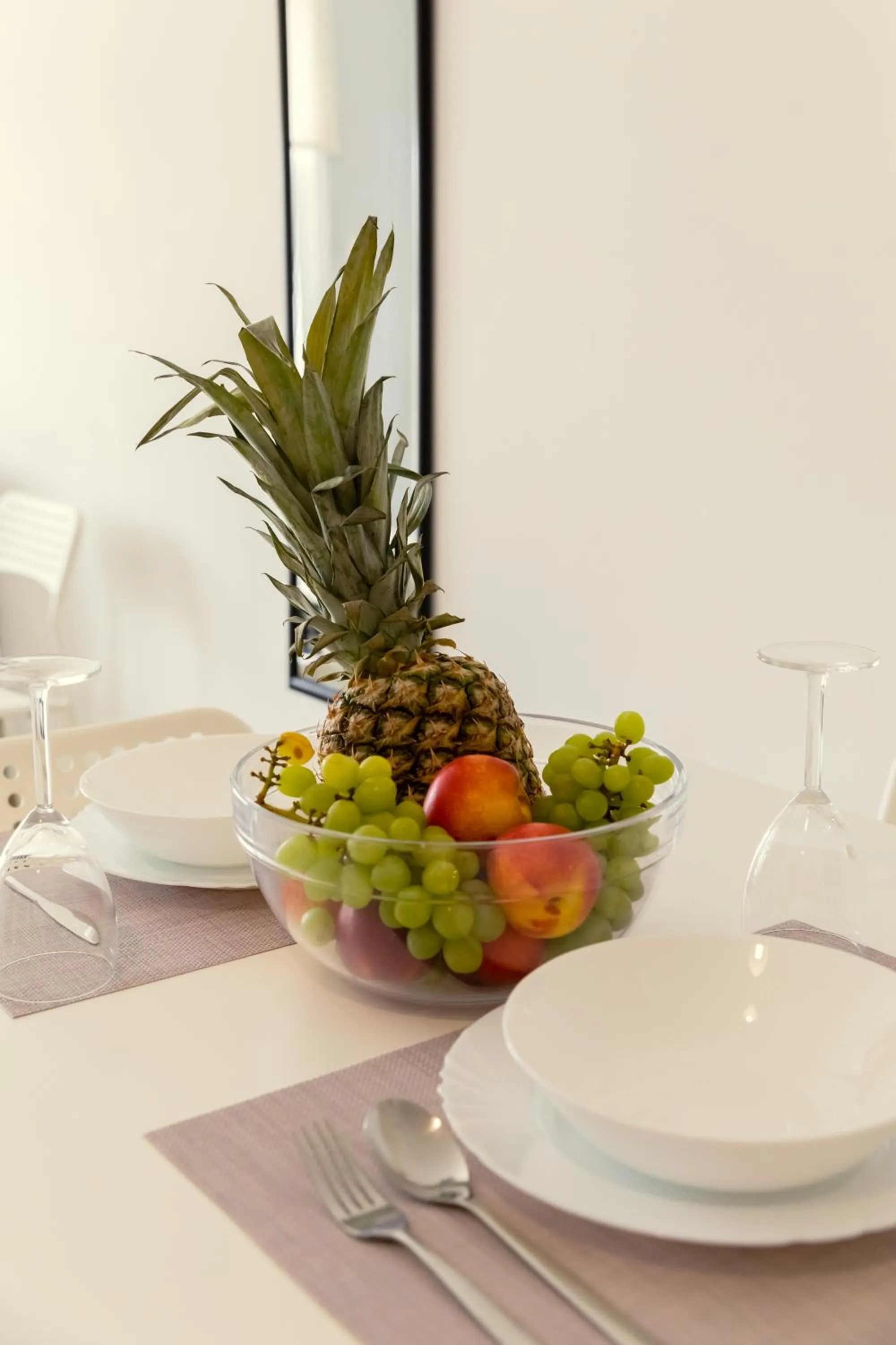 Decorative detail in Oceania Bay Village