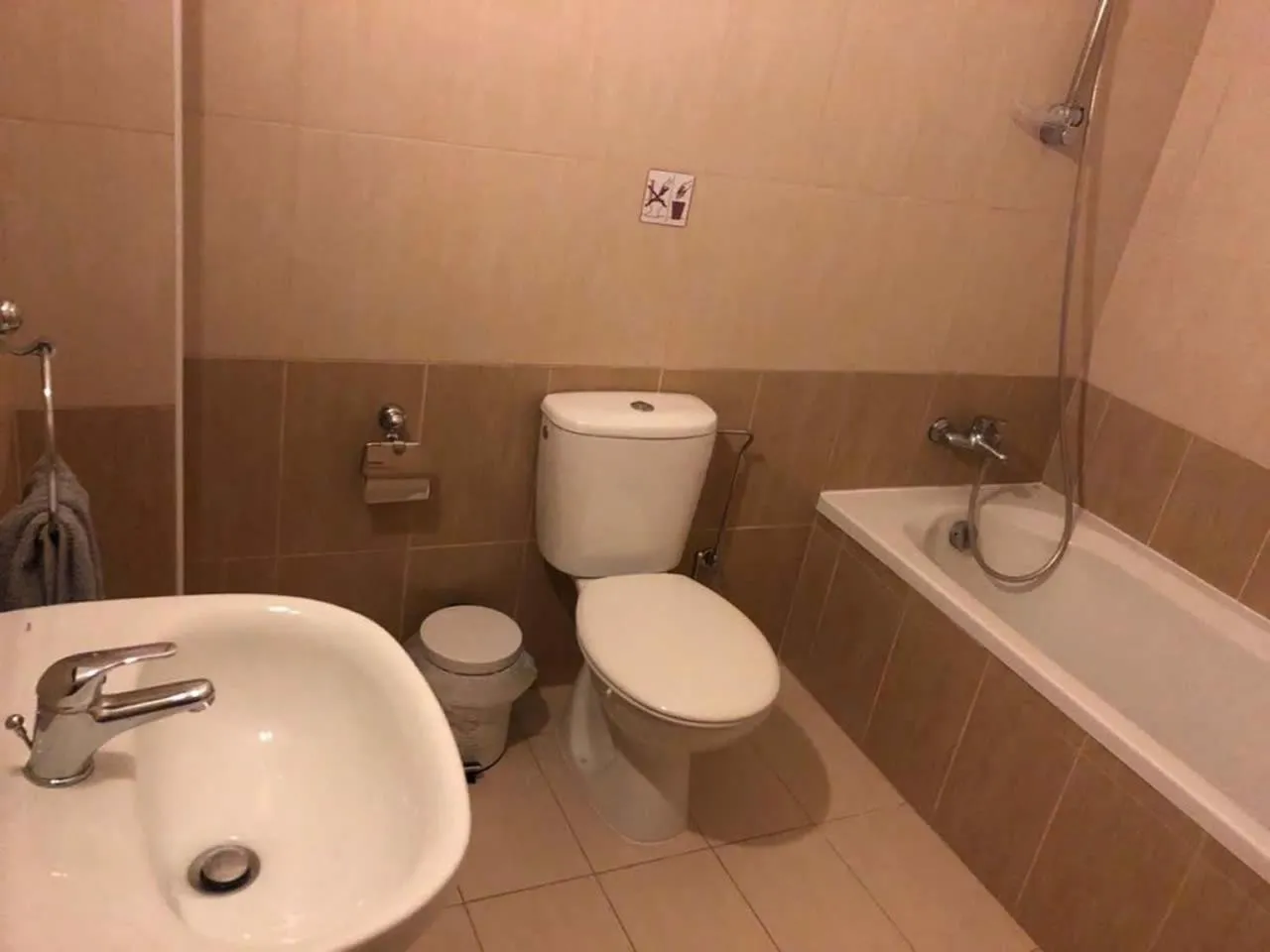 Bathroom in Oceania Bay Village