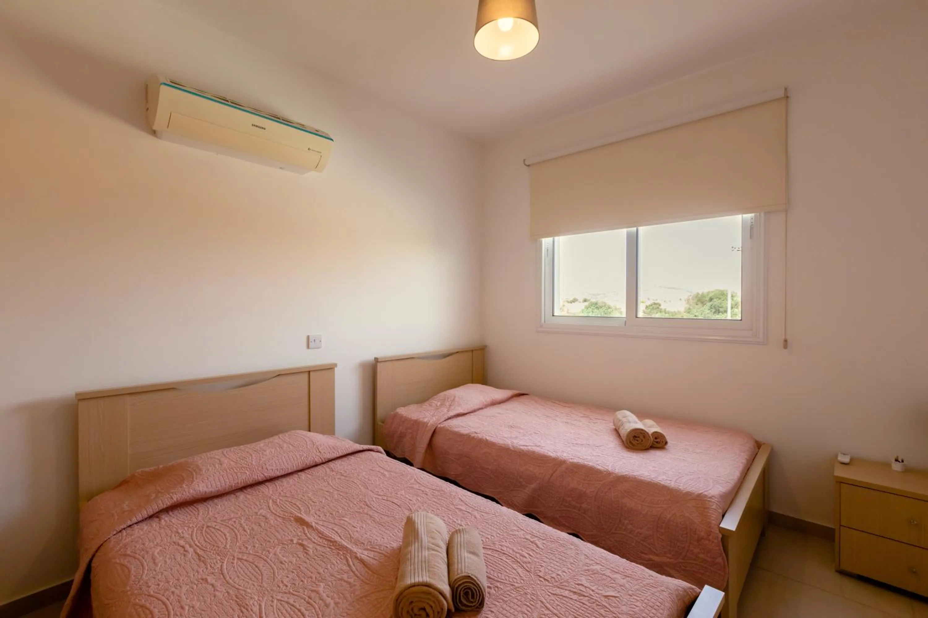 Bedroom, Bed in Oceania Bay Village