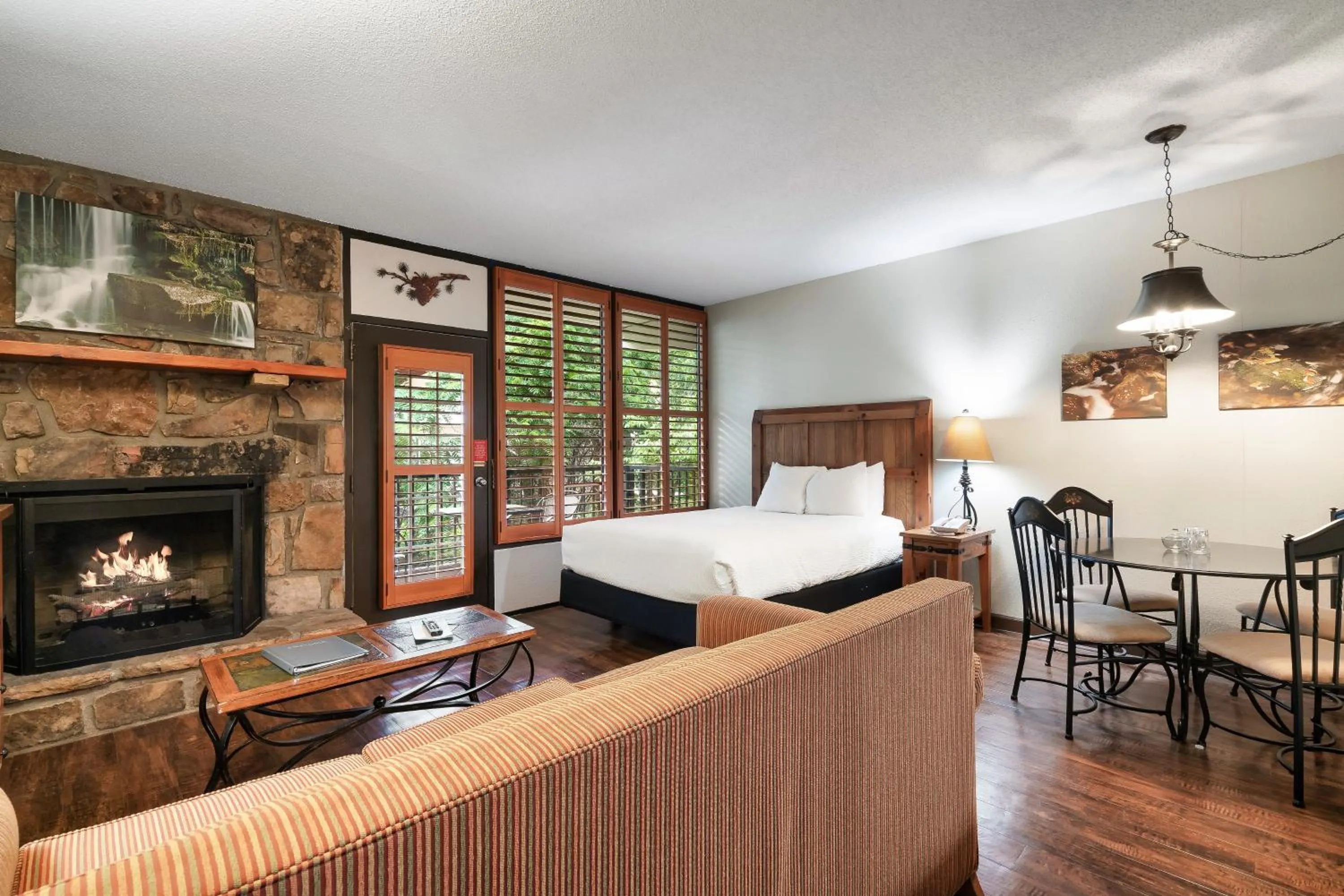 Gatlinburg Town Square