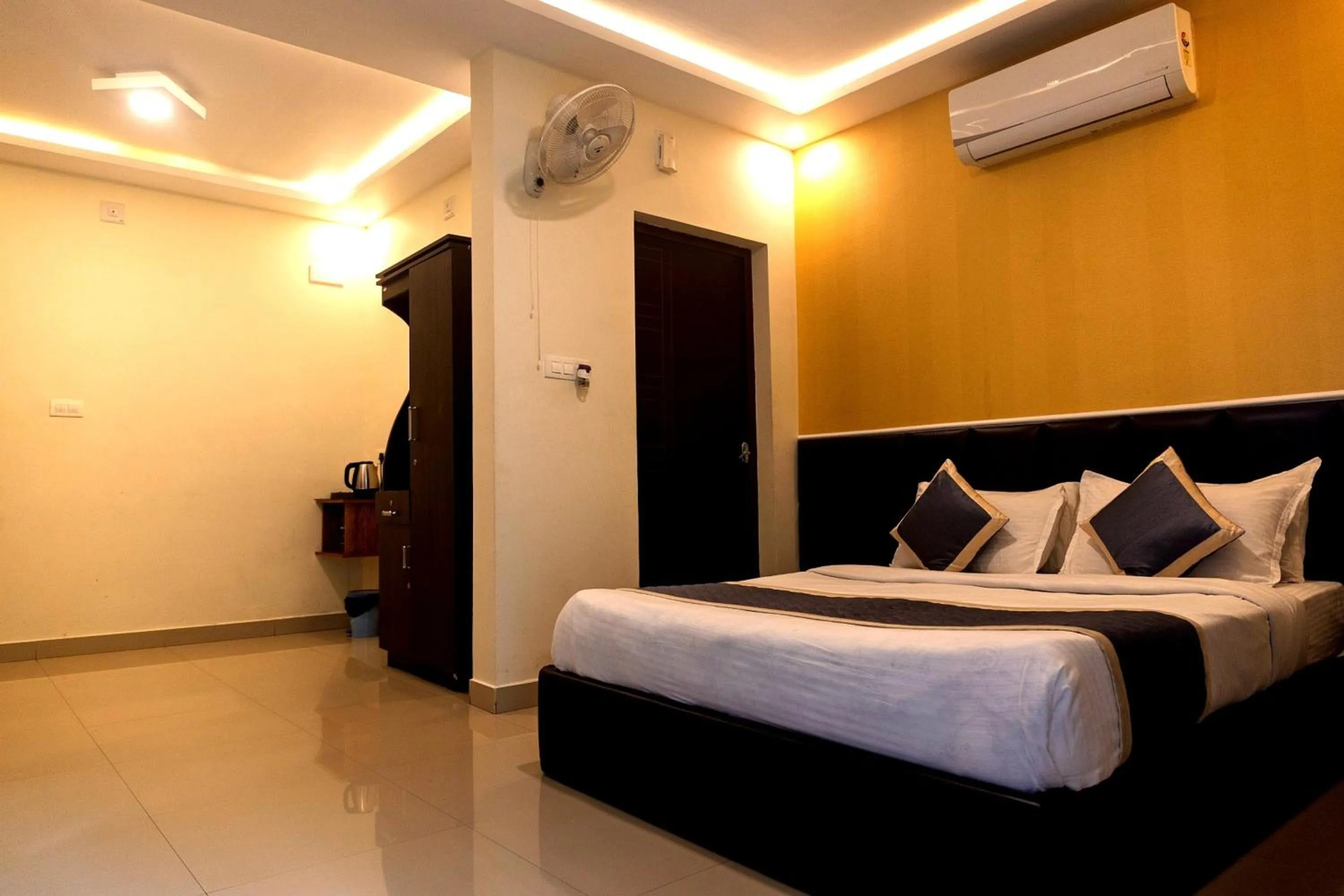Photo of the whole room, Bed in Le Eden Premium Wayanad Pool Resort