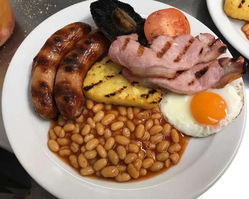 Food and drinks in Bawn Lodge