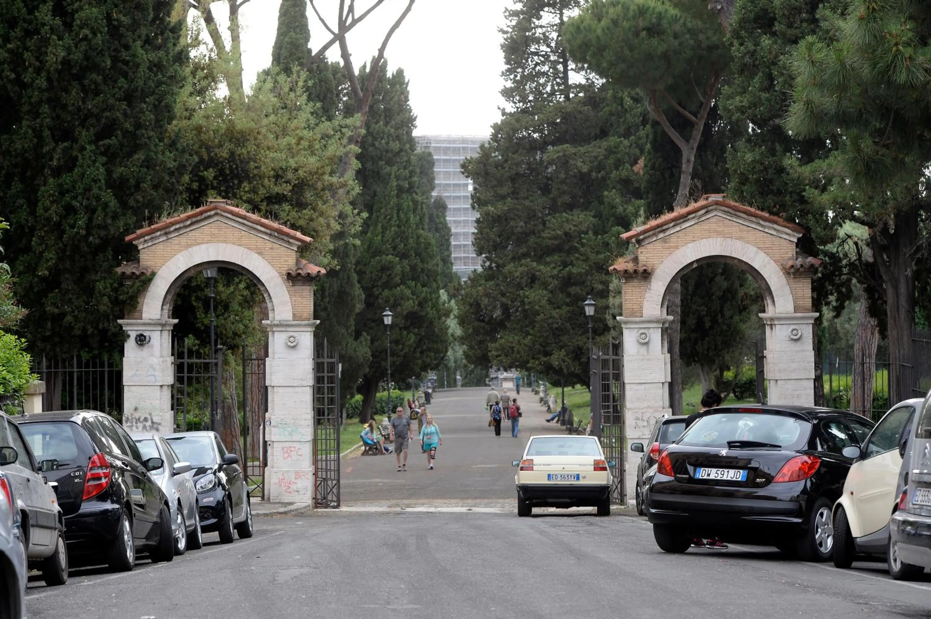 Property building in MECENATE DELUXE COLOSSEUM