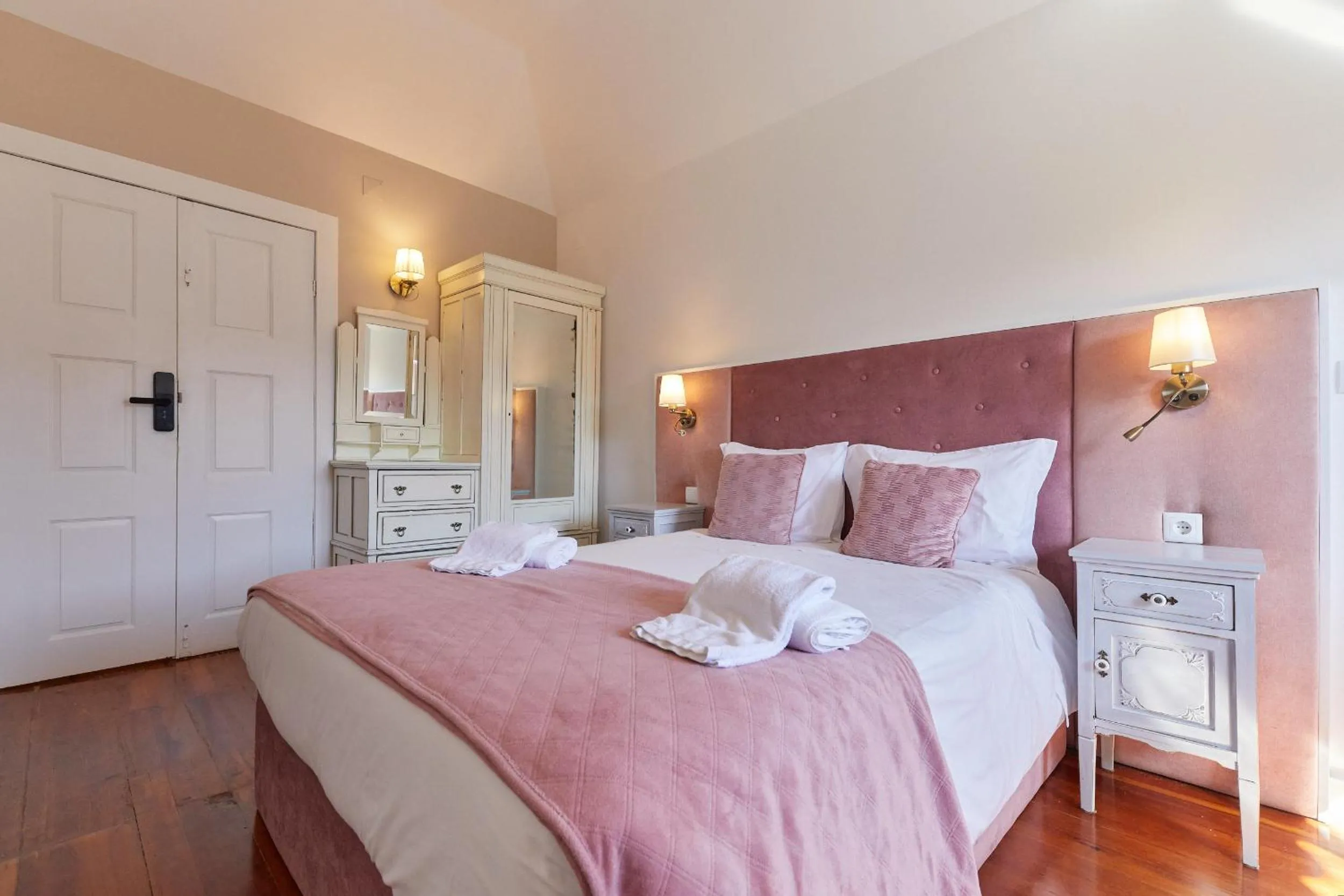 Bed in A Portuguesa Guest House