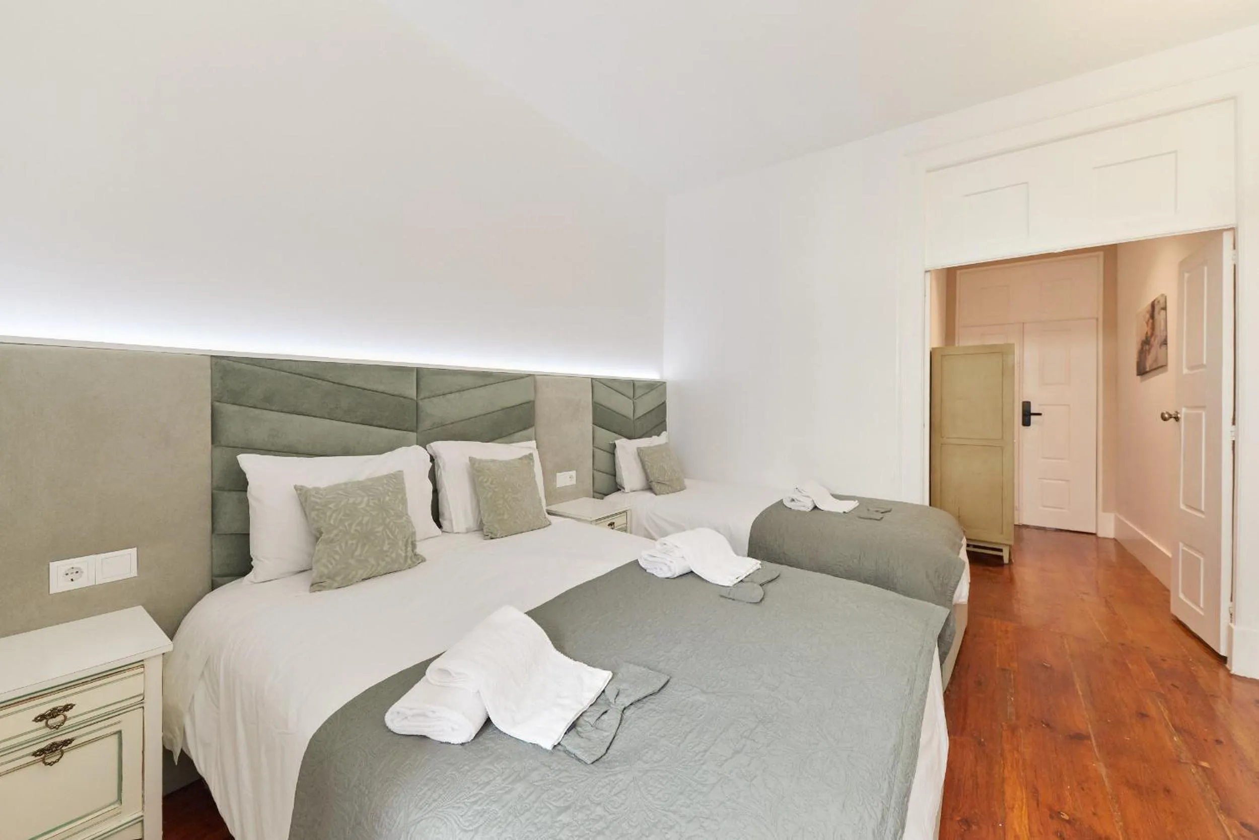 Bed in A Portuguesa Guest House