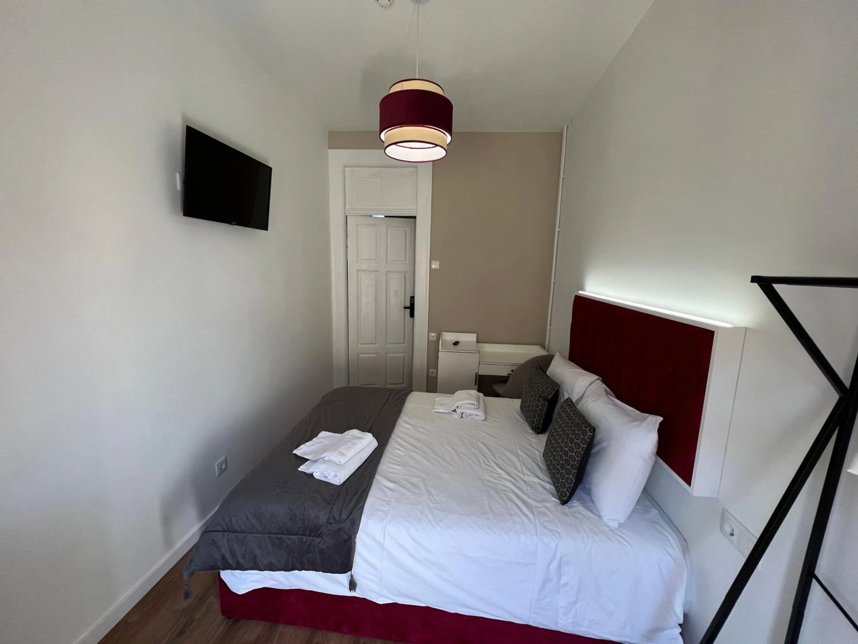 Bed in A Portuguesa Guest House