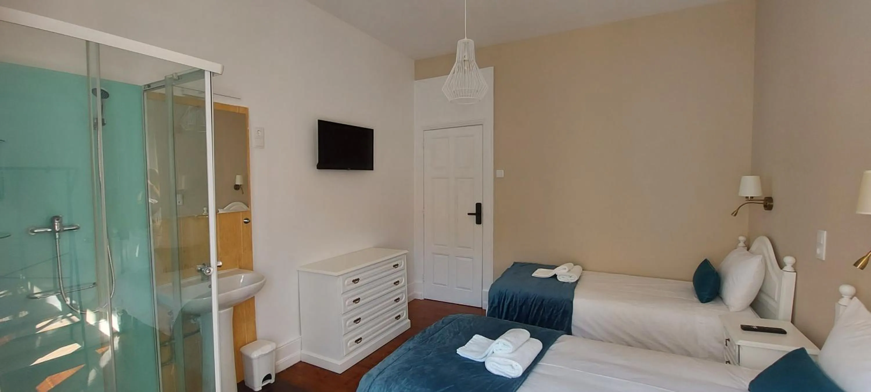 Bed in A Portuguesa Guest House