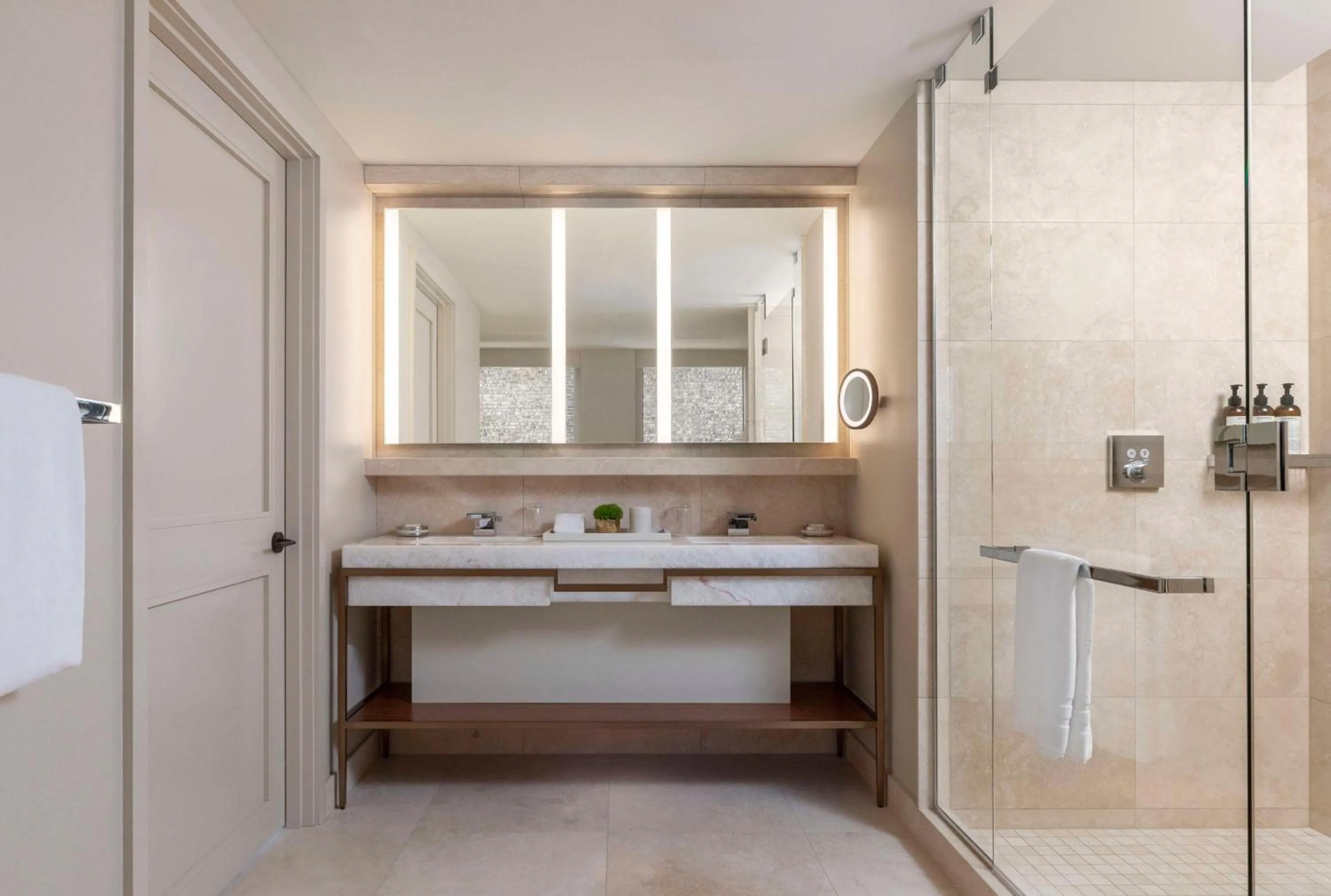 Bathroom in Park Hyatt Chicago