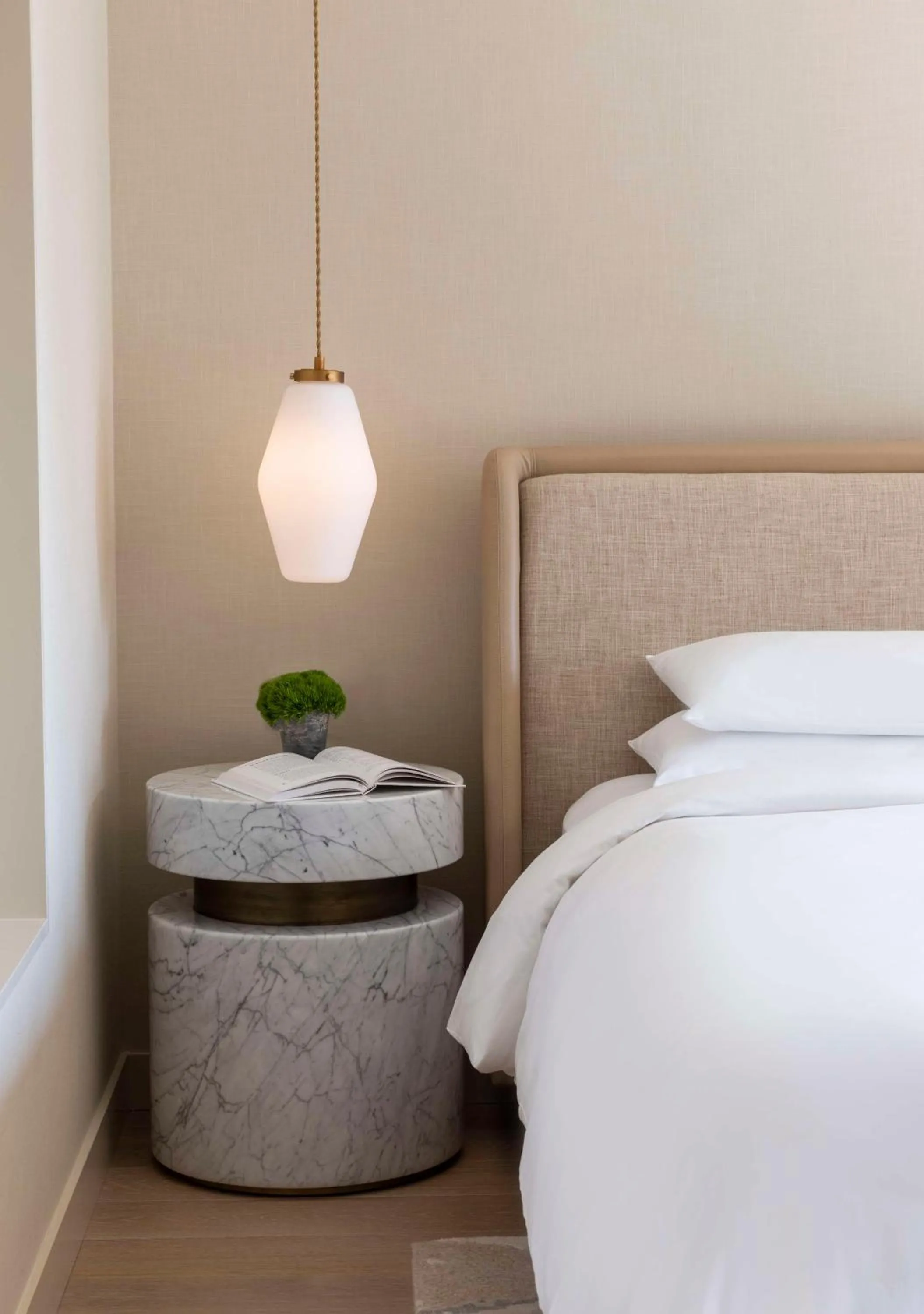 Decorative detail, Bed in Park Hyatt Chicago