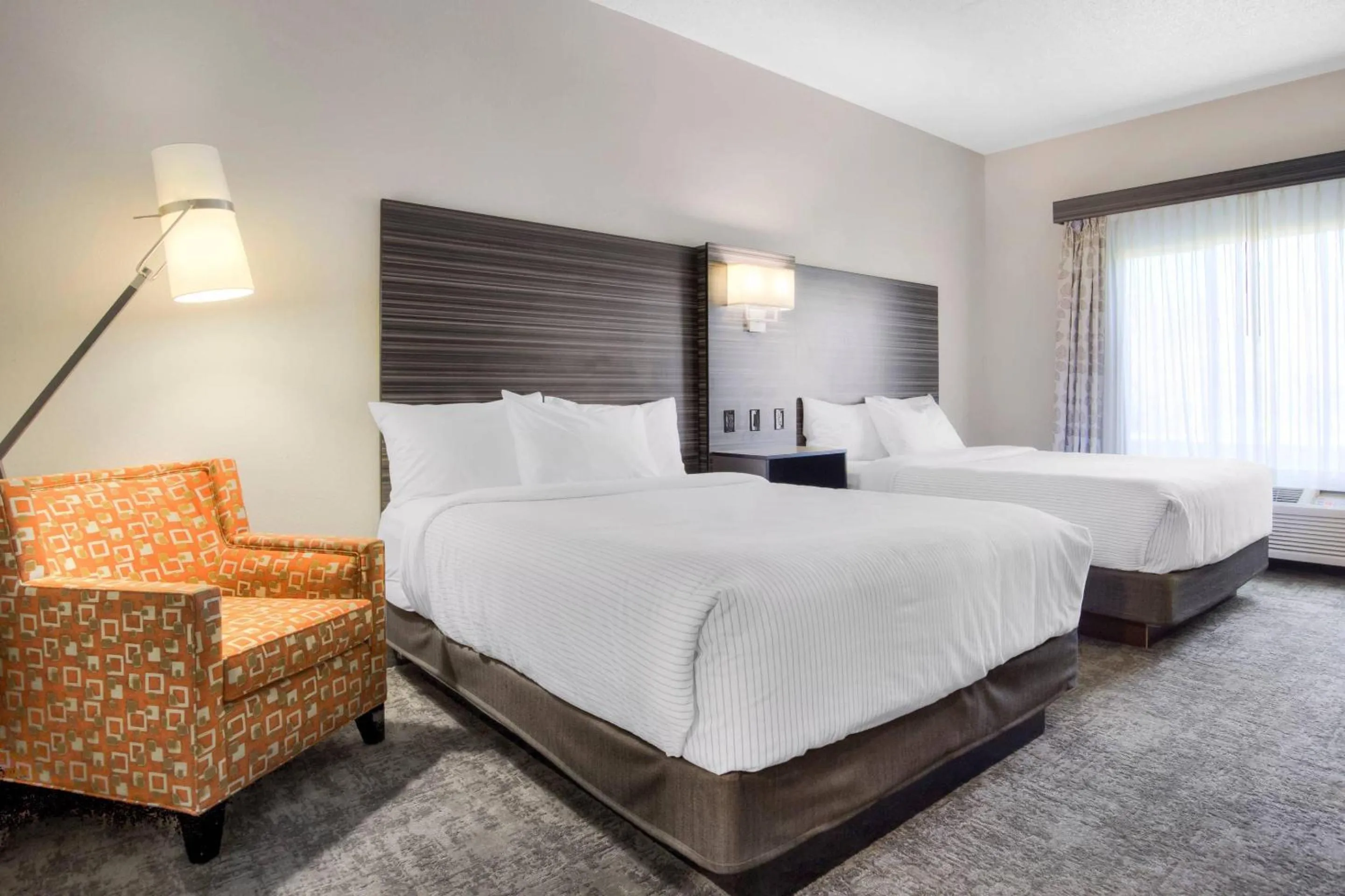 Bedroom, Bed in Hells Canyon Grand Hotel, an Ascend Collection Hotel
