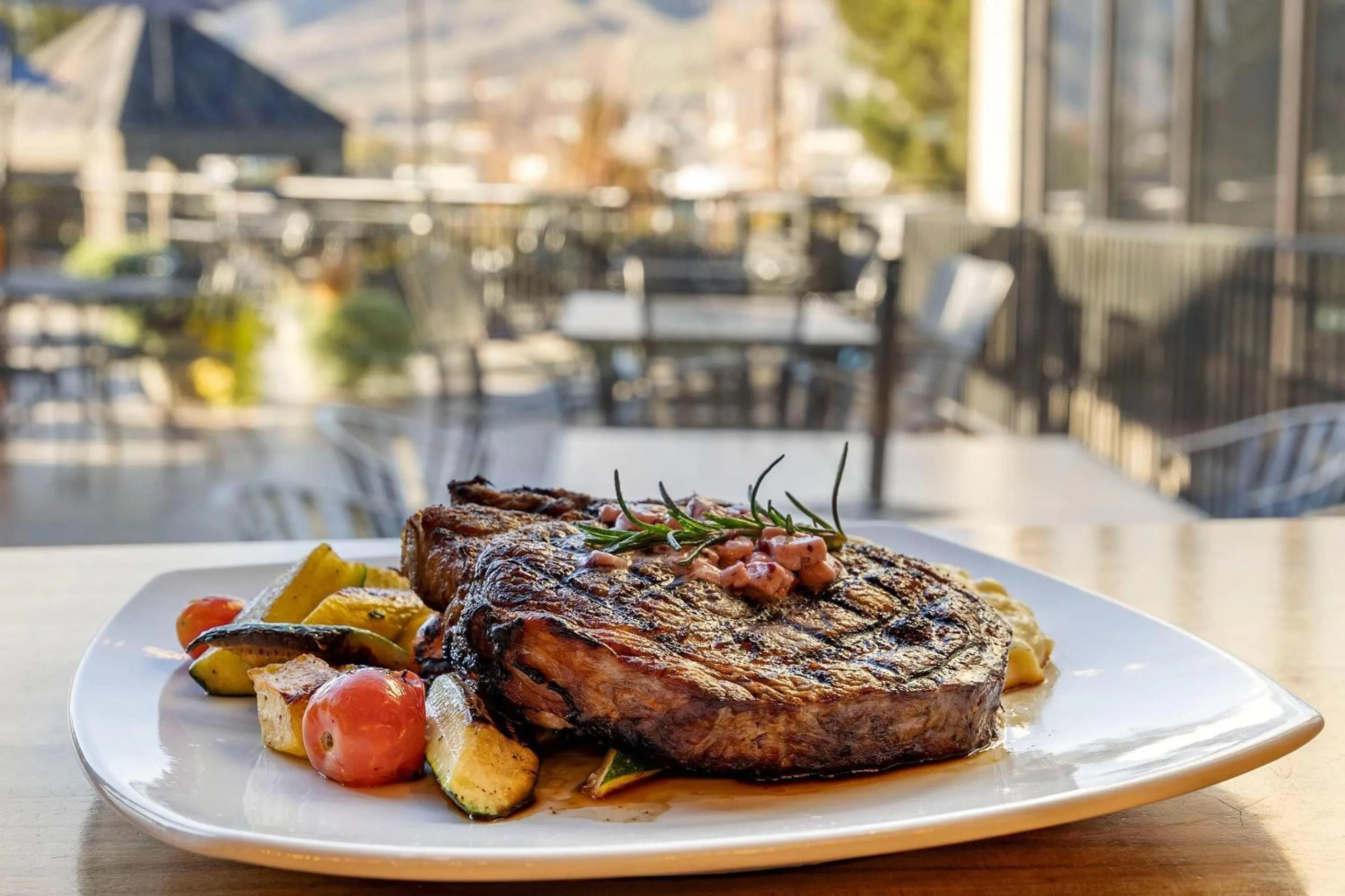 Breakfast in Hells Canyon Grand Hotel, an Ascend Collection Hotel