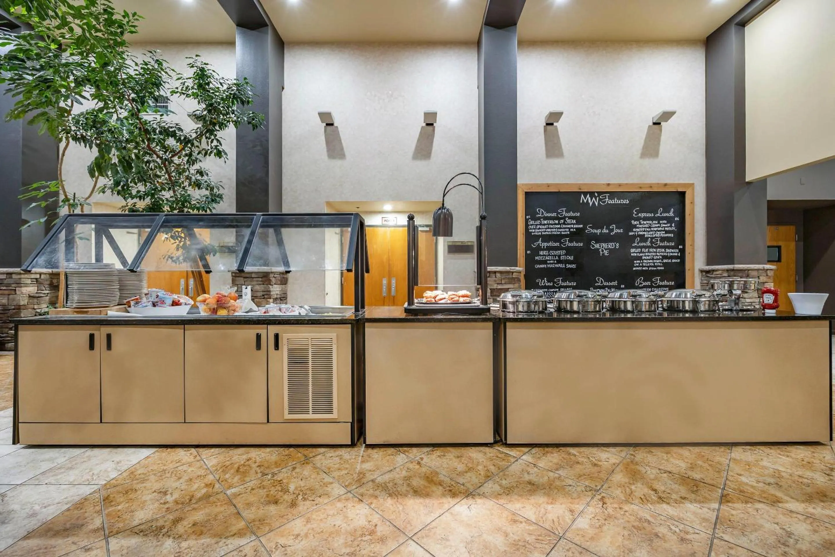 Breakfast in Hells Canyon Grand Hotel, an Ascend Collection Hotel