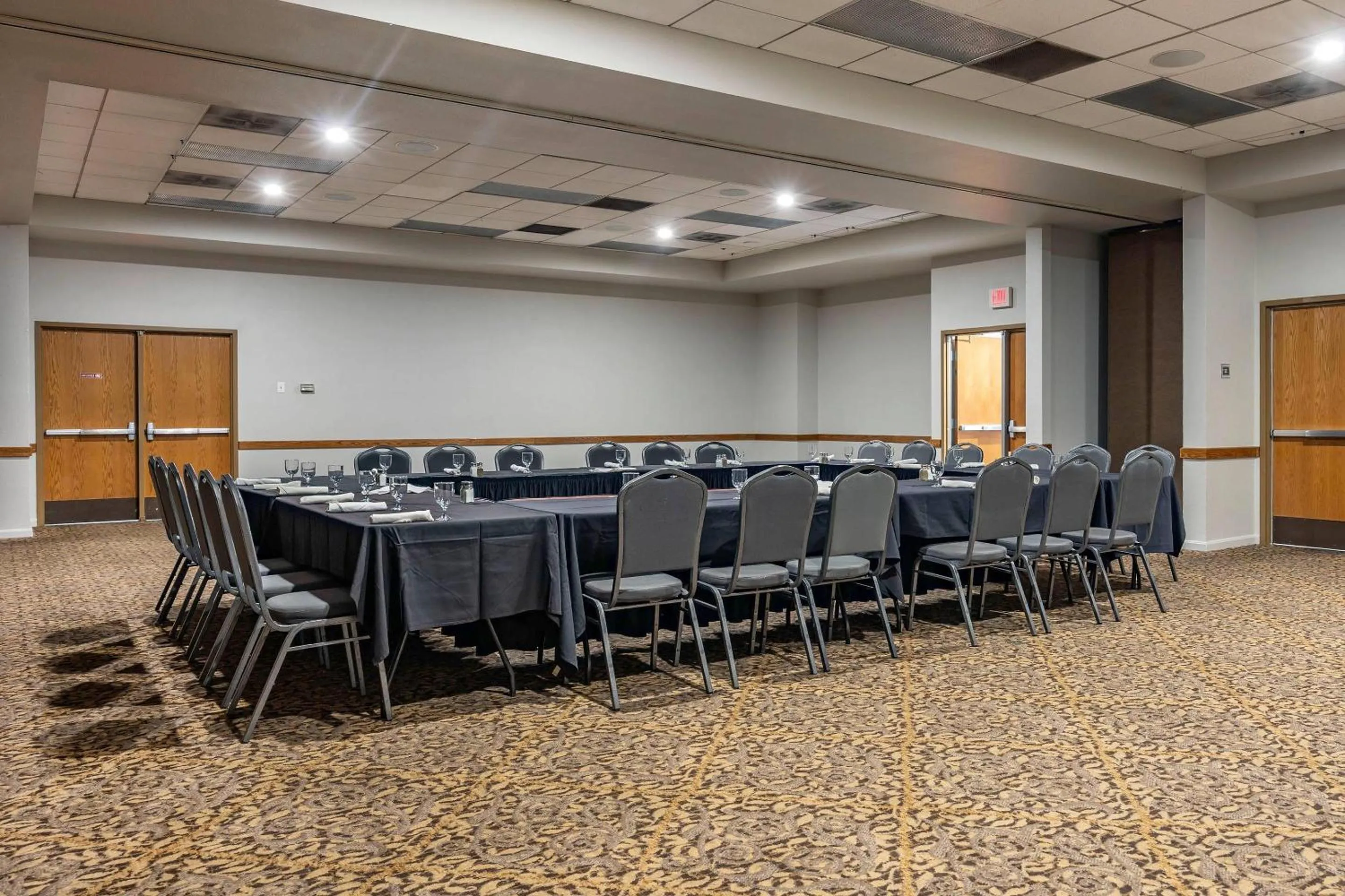 Meeting/conference room in Hells Canyon Grand Hotel, an Ascend Collection Hotel