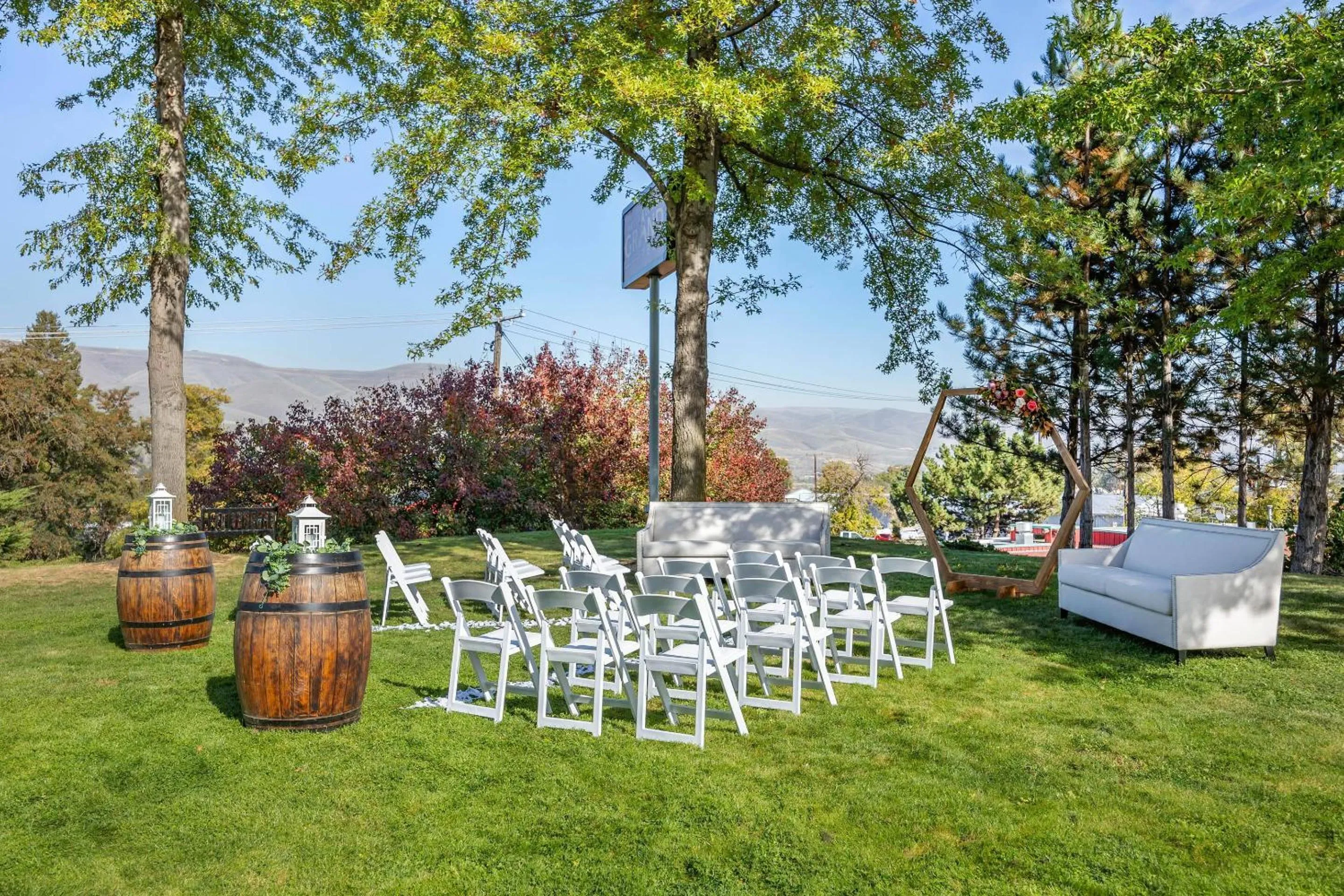 Meeting/conference room in Hells Canyon Grand Hotel, an Ascend Collection Hotel