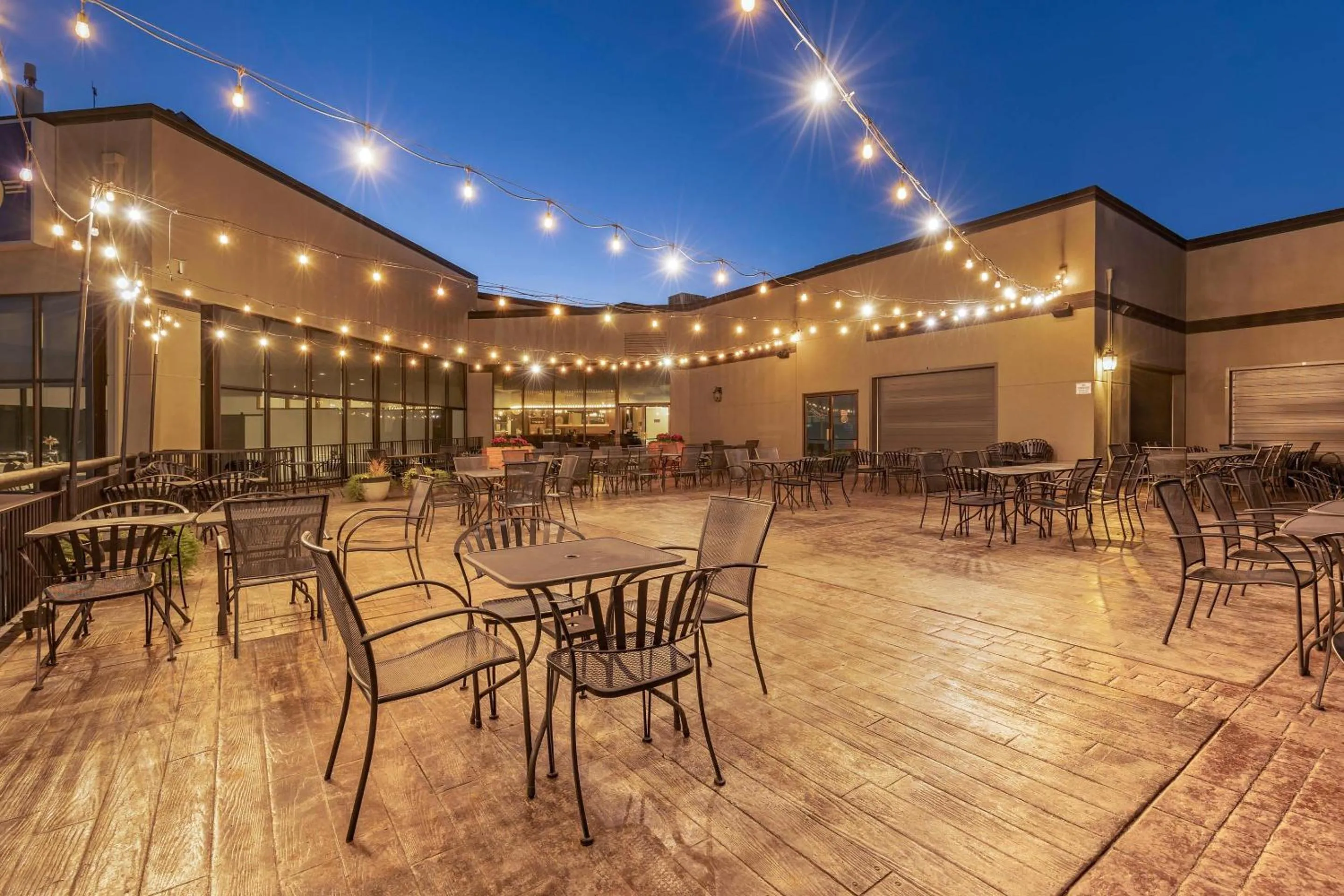 Property building in Hells Canyon Grand Hotel, an Ascend Collection Hotel