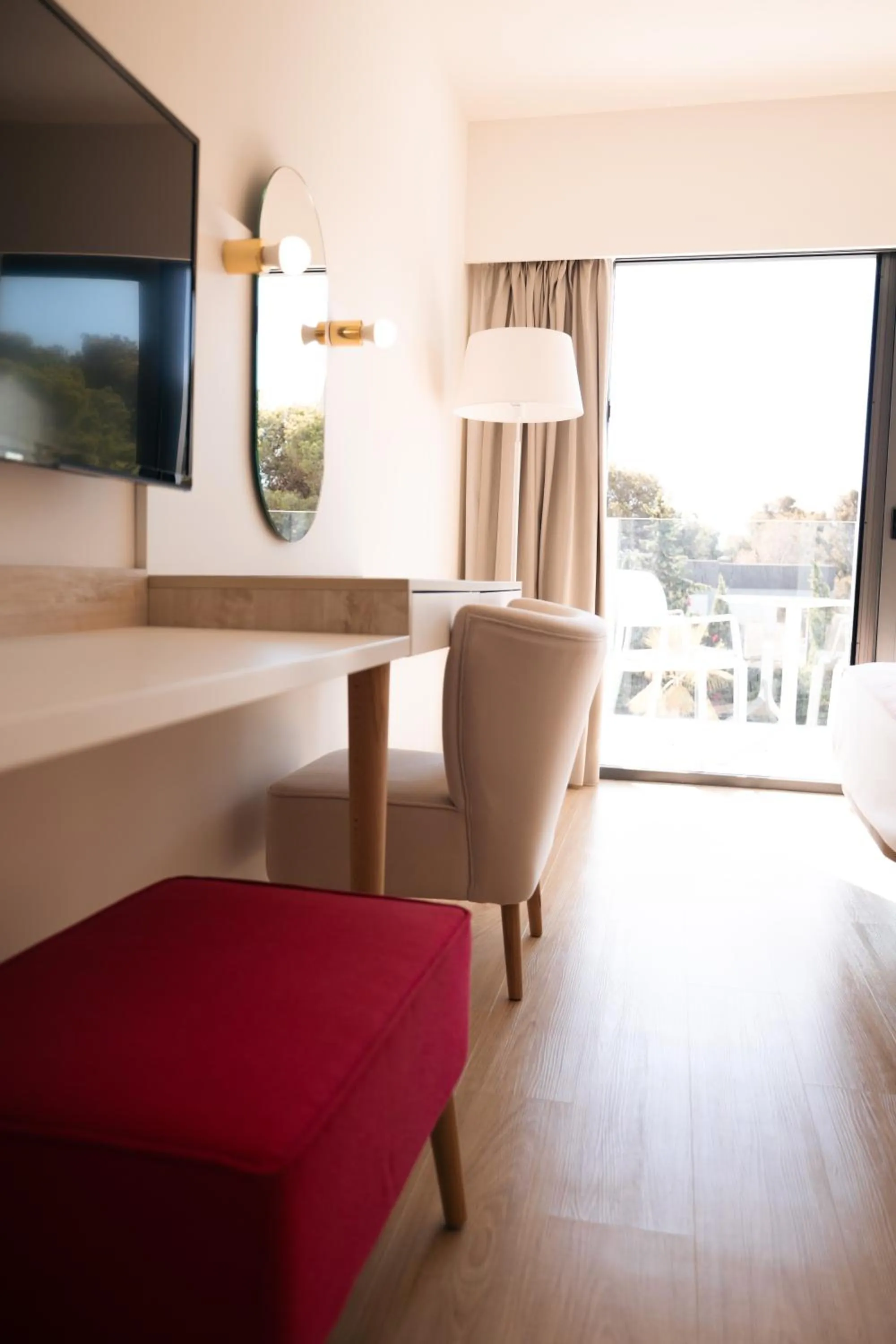 TV and multimedia in Sol i Vida Hotel - Adults Only