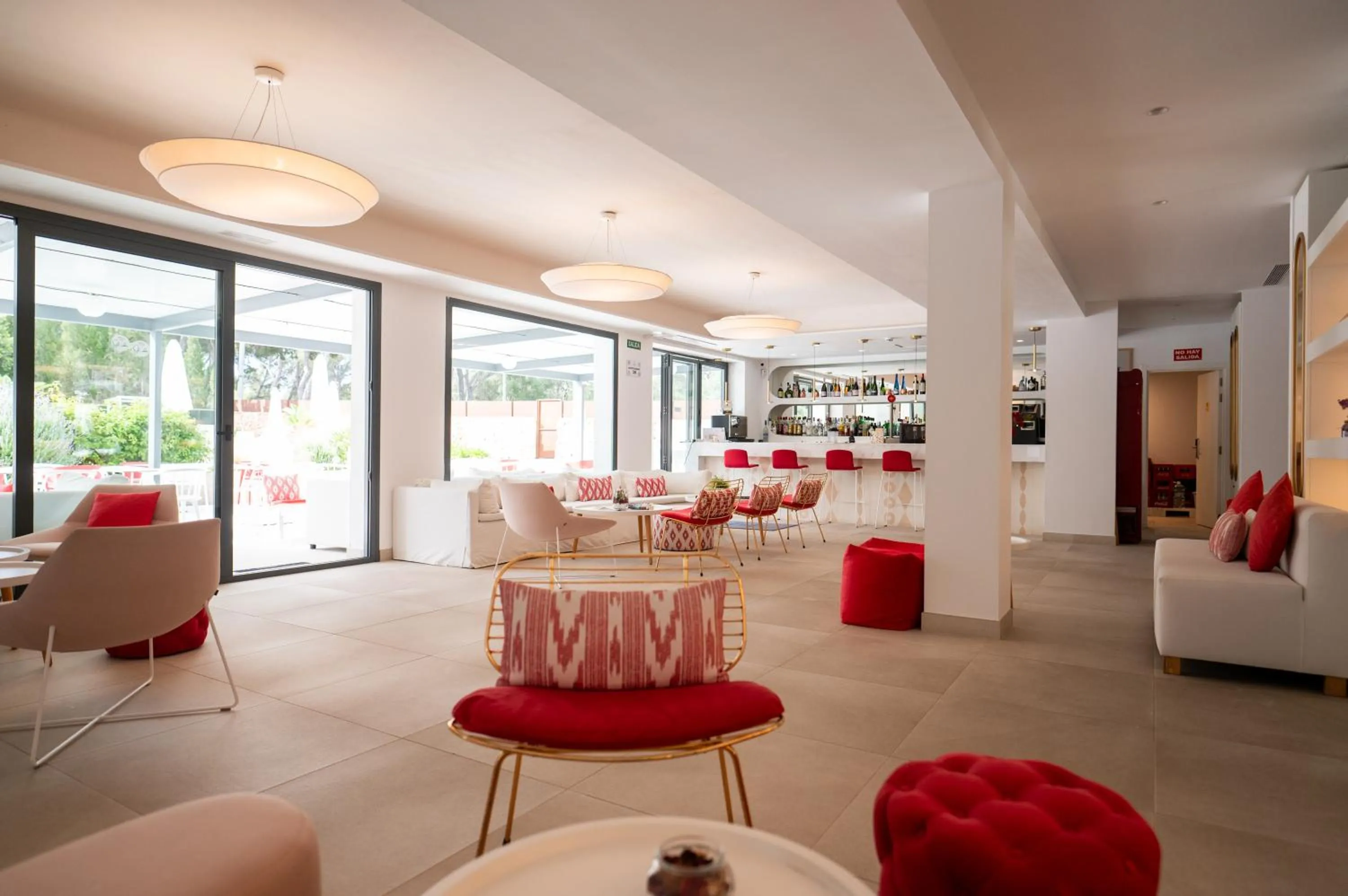 Lounge or bar in Sol i Vida Hotel - Adults Only