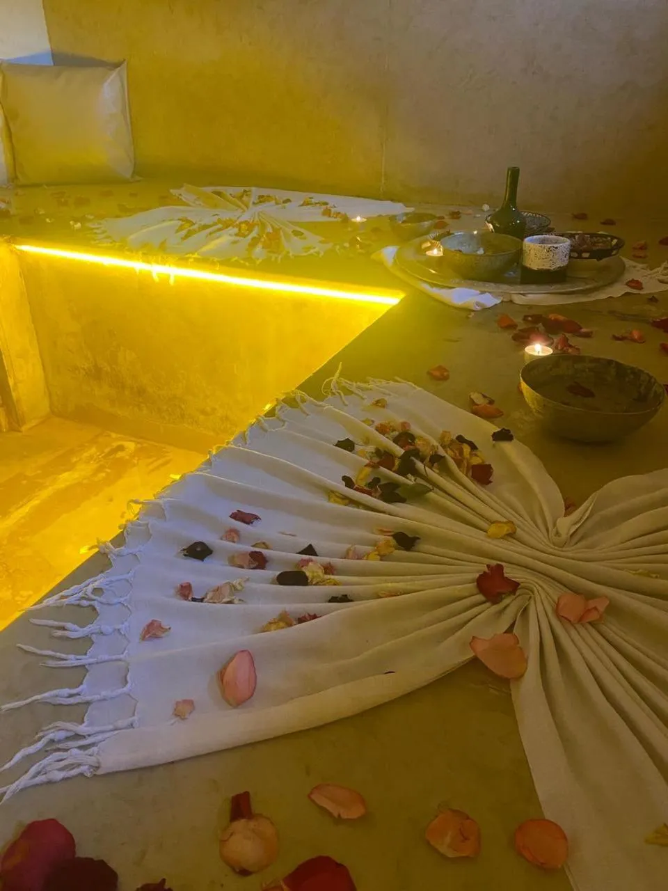 Steam room in Riad Dar 73