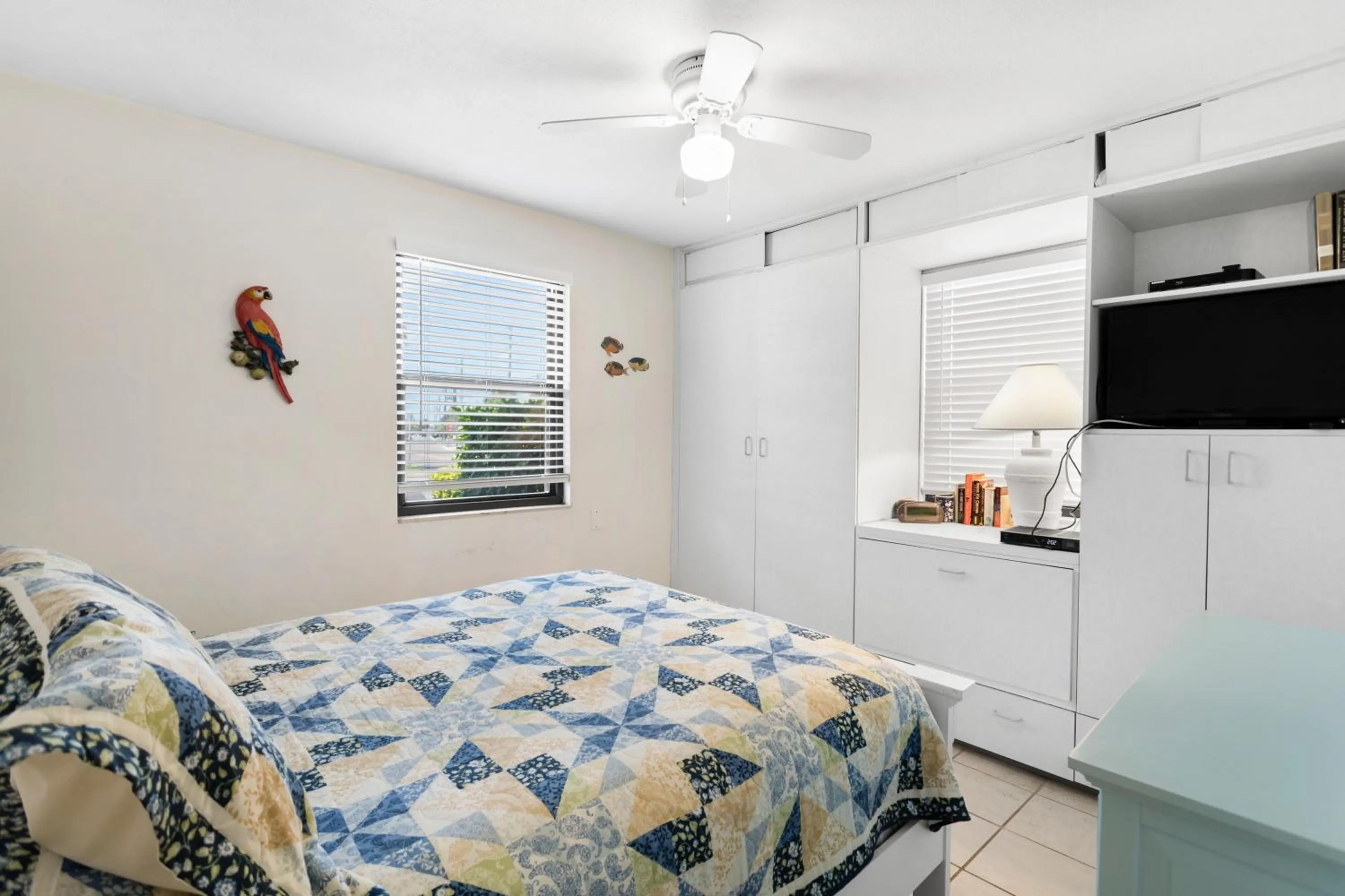 Bed in Gulf Winds Resort by Travel Resort Services