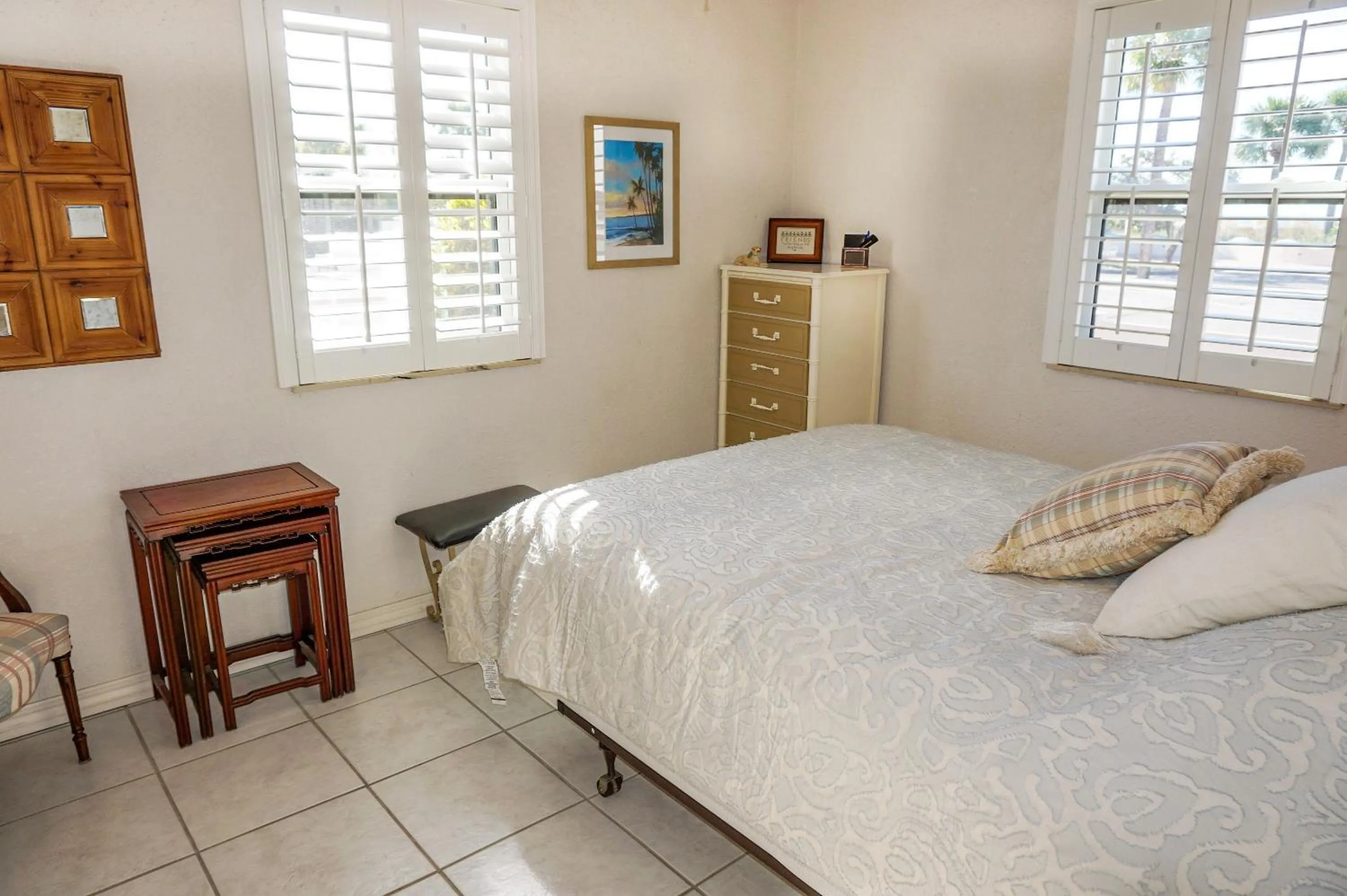 Bedroom, Bed in Gulf Winds Resort by Travel Resort Services