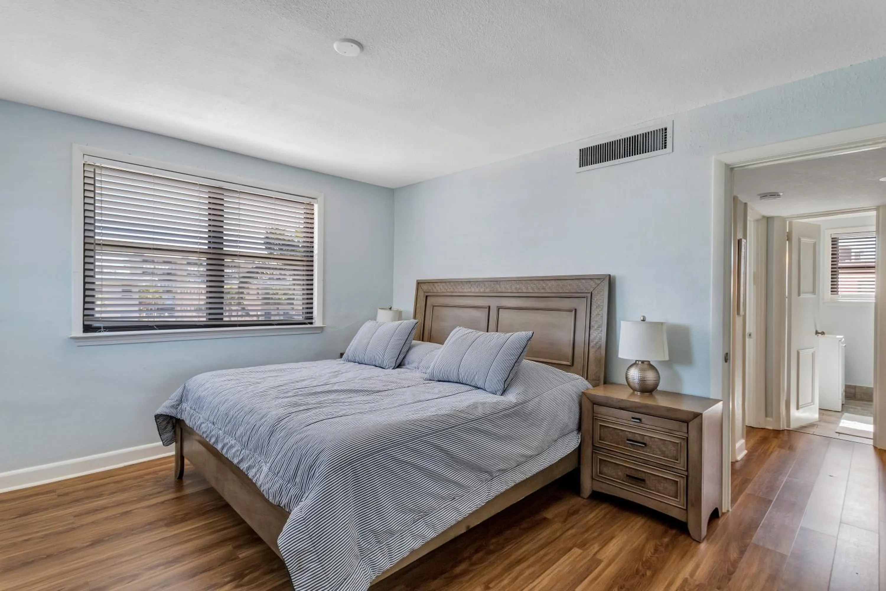 Bedroom, Bed in Gulf Winds Resort by Travel Resort Services