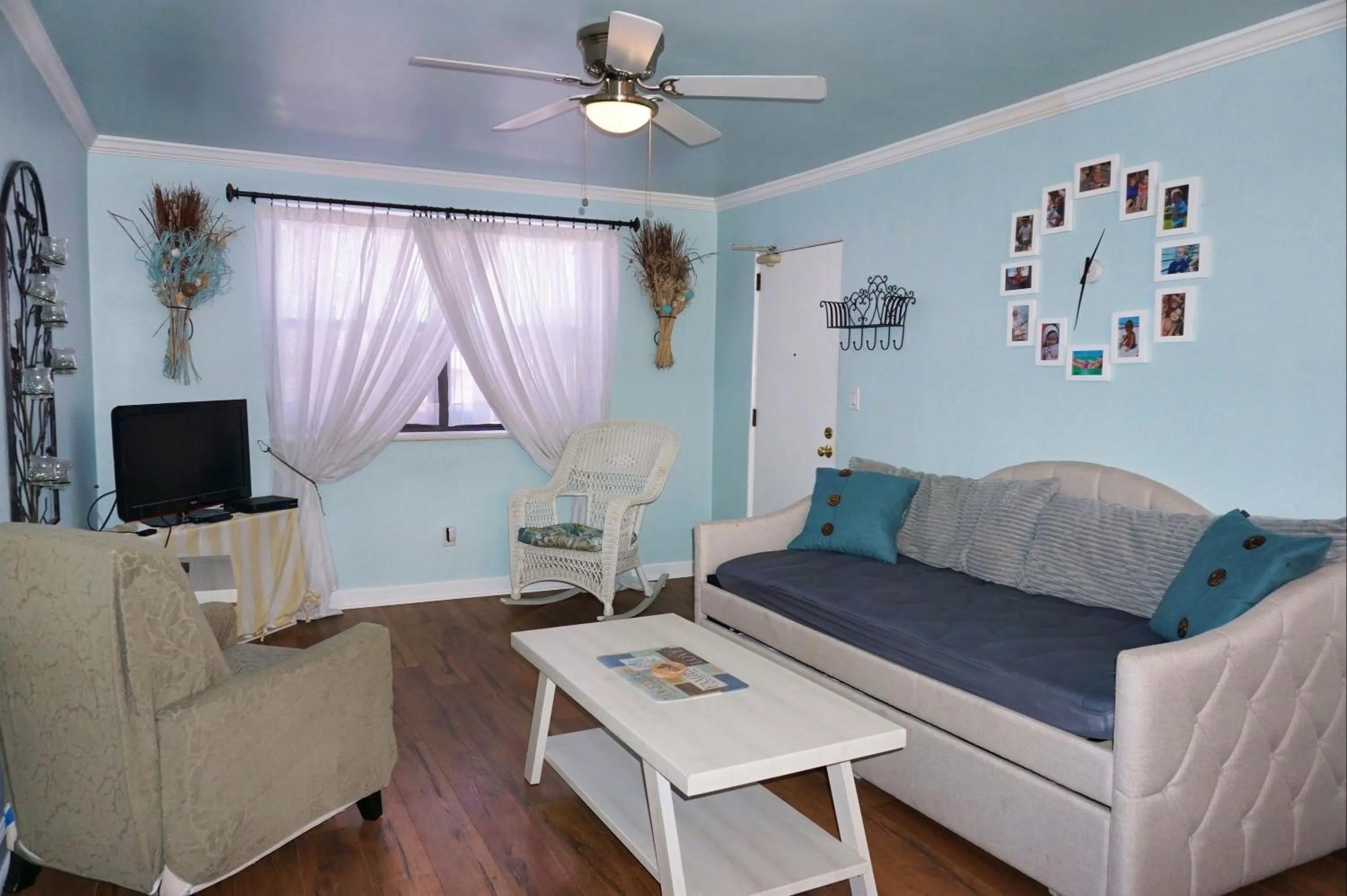 Living room in Gulf Winds Resort by Travel Resort Services