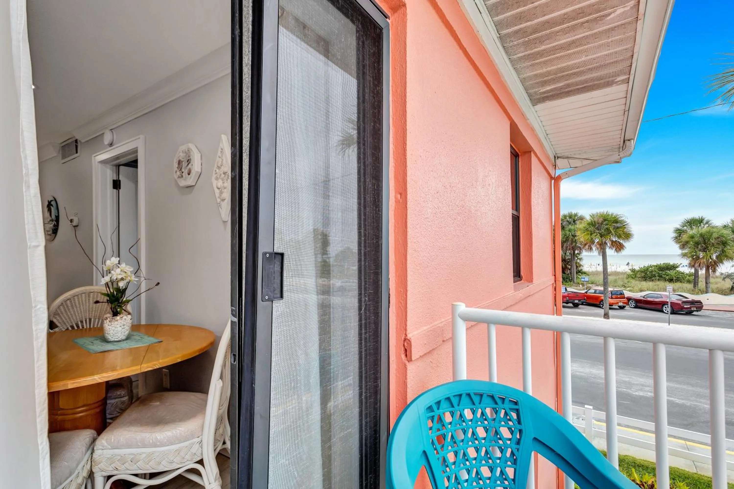 Balcony/Terrace in Gulf Winds Resort by Travel Resort Services