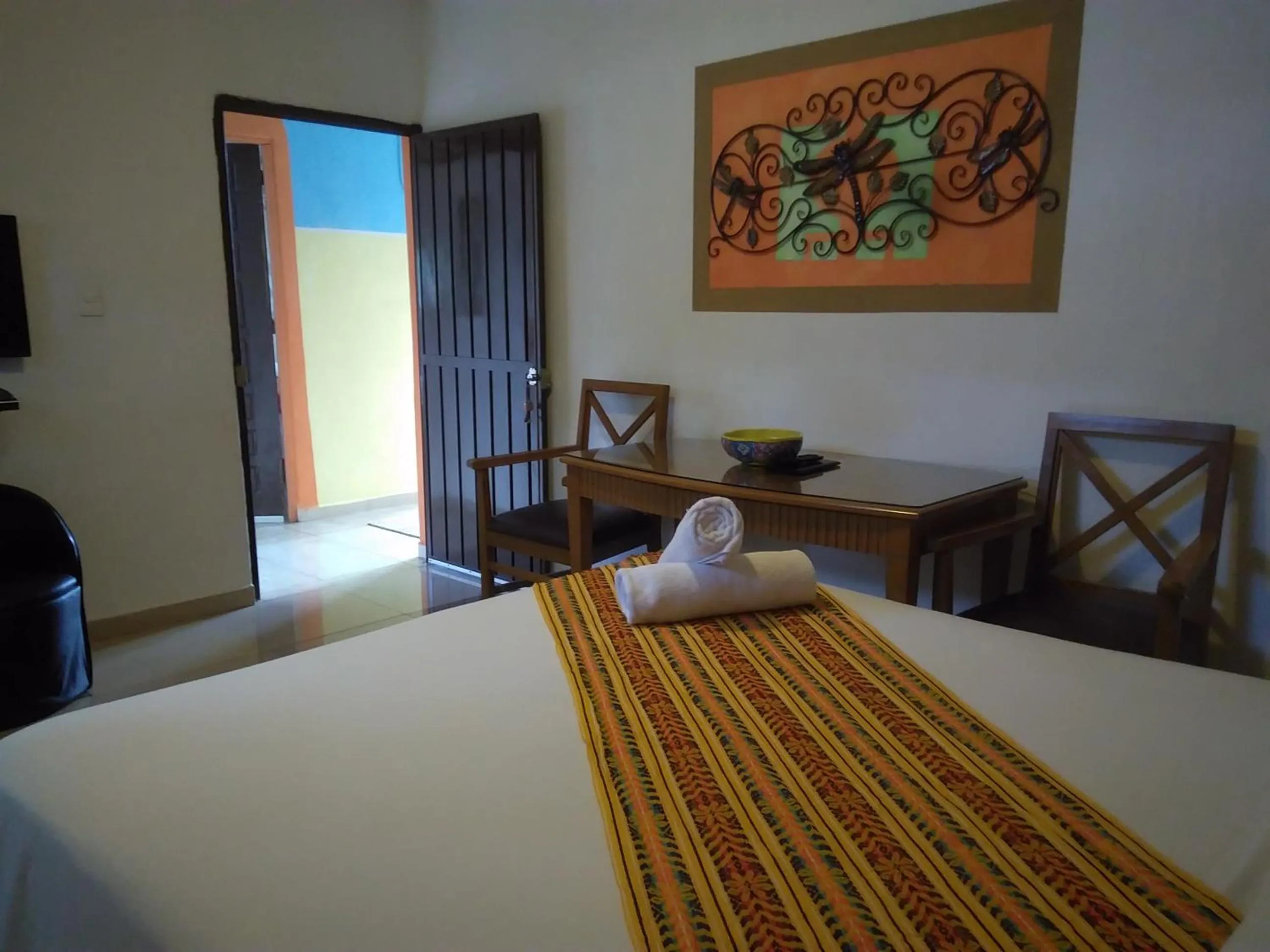 Photo of the whole room, Bed in Buenos Días Guest House