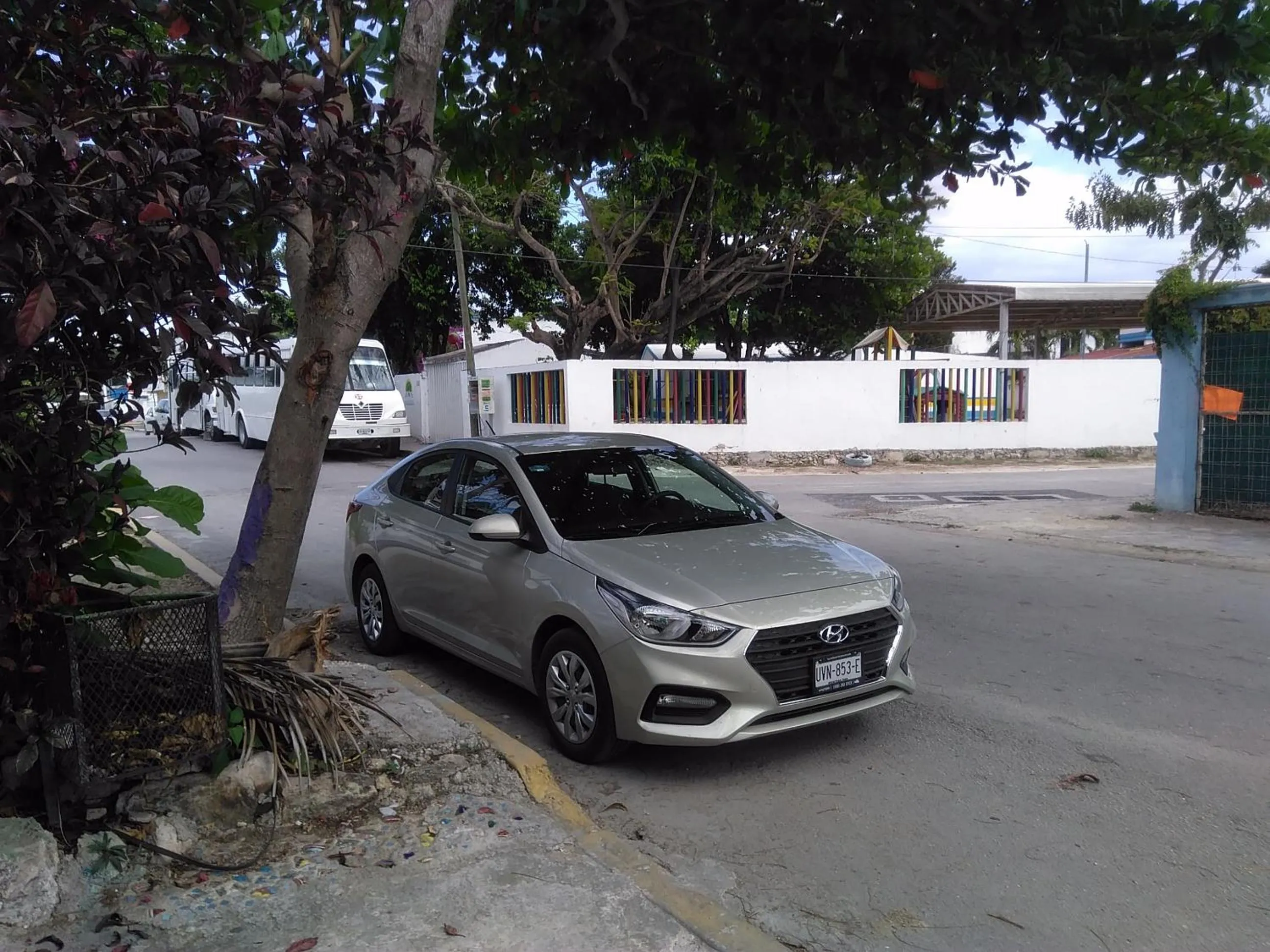 Property building in Buenos Días Guest House